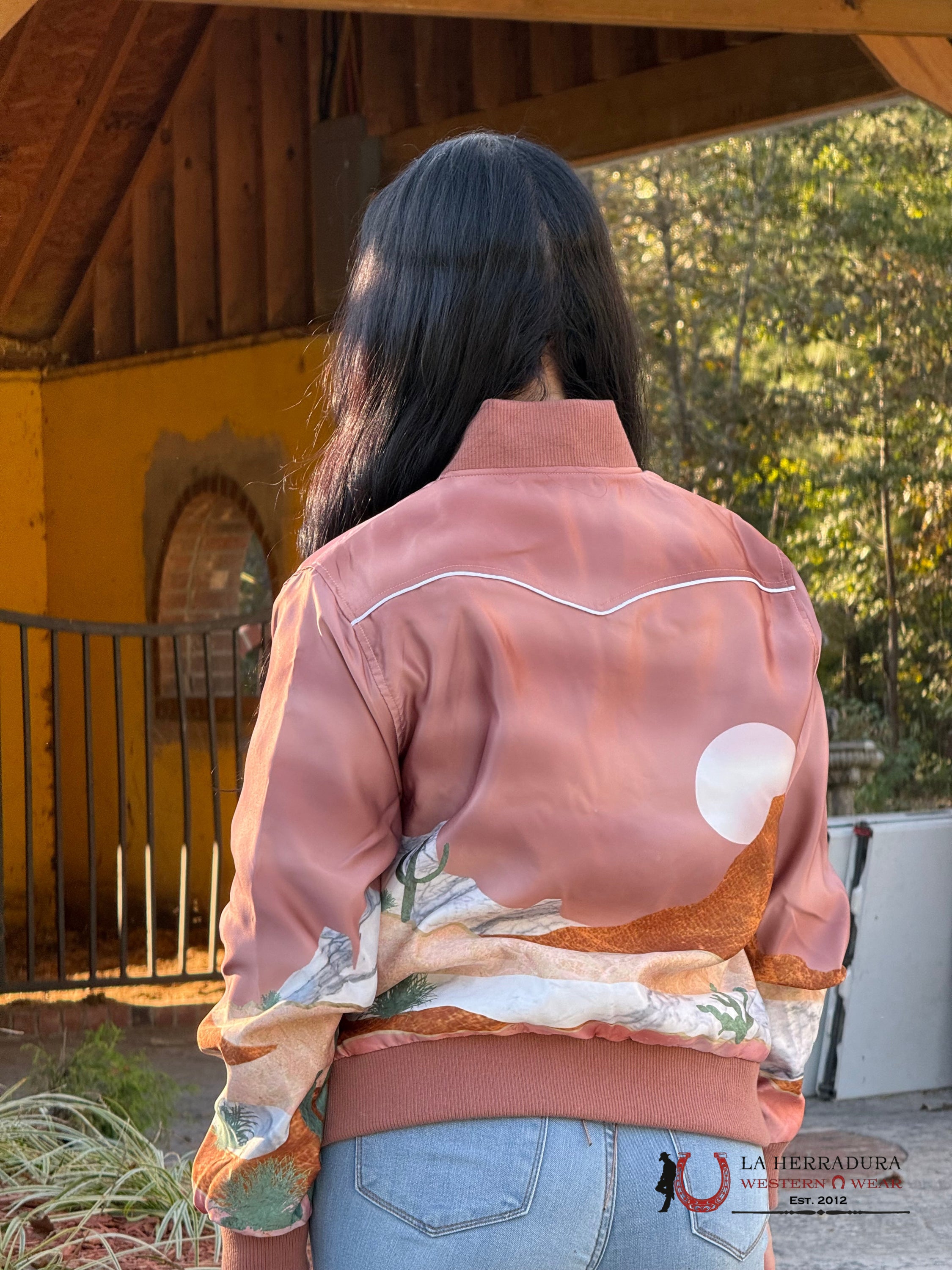 Hooey Ladies Bomber Jacket Pink With Desert Landscape Ropa Mujeres