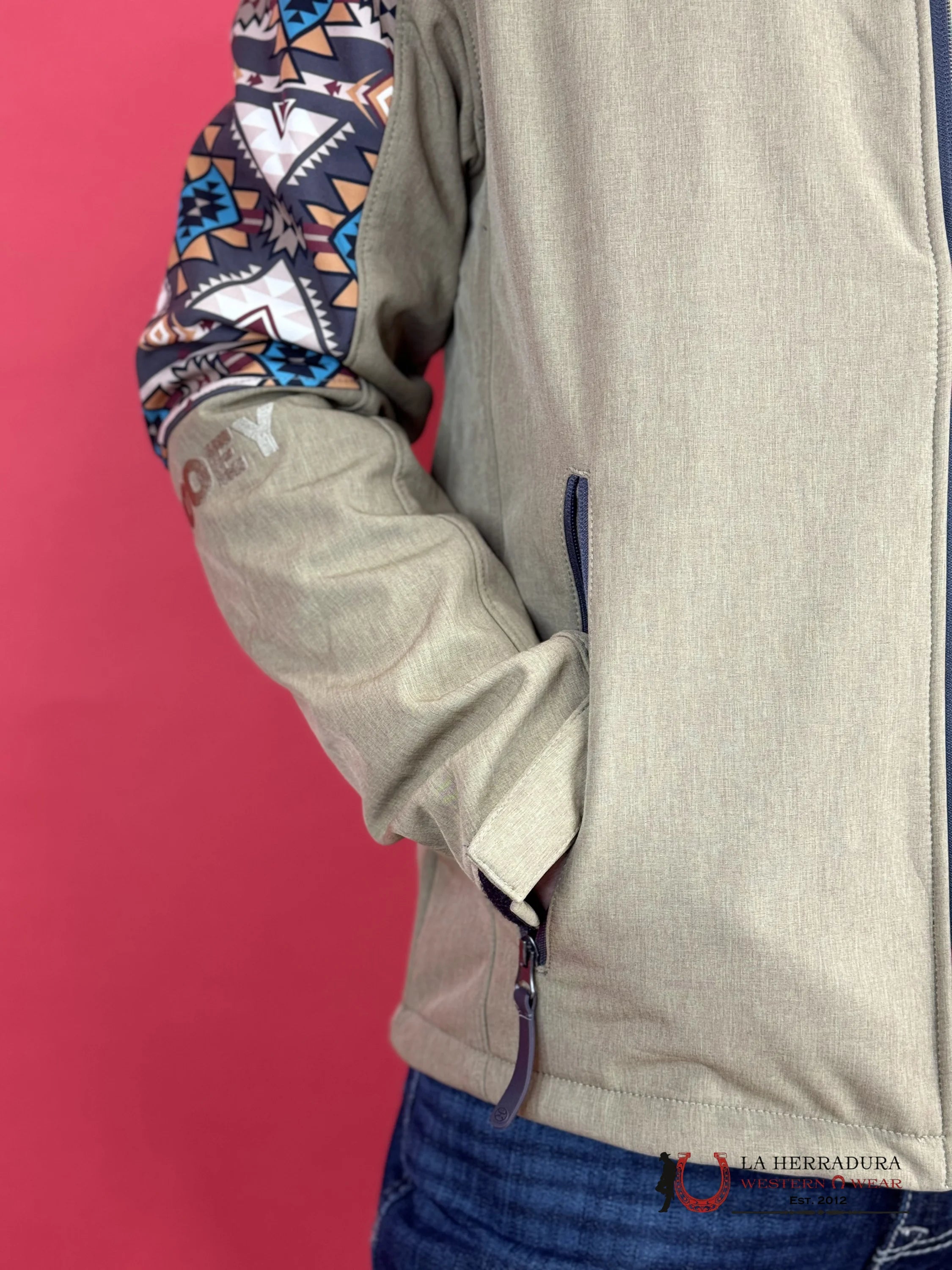 Hooey® Men’s Jacket Tech Softshell Tan W/ Brown Aztec Sleeves Ropa Hombres