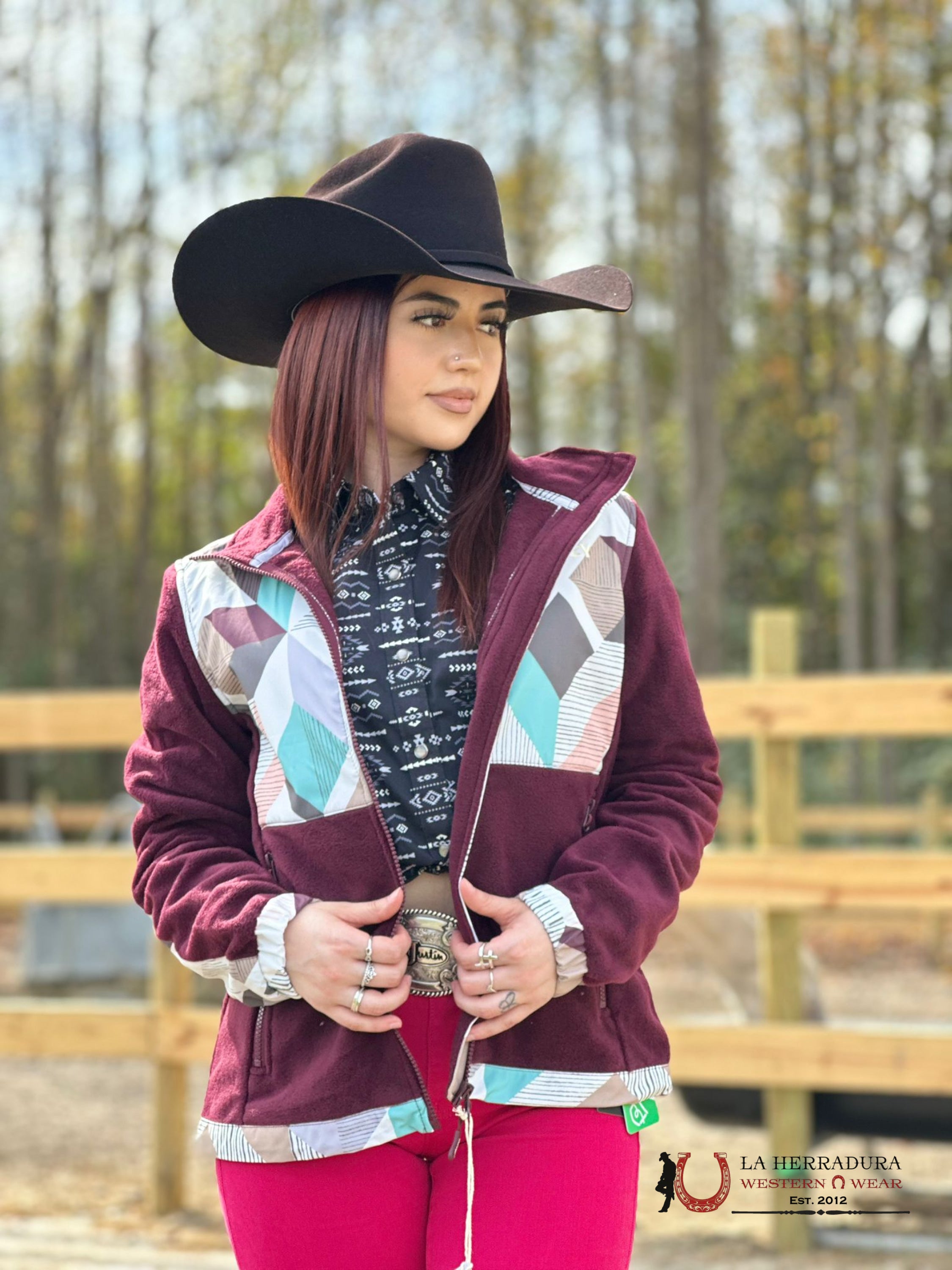 Hooey Womens Purple W/ Multi Colored Geometric Shoulder Pattern Tech Fleece Ropa Mujeres