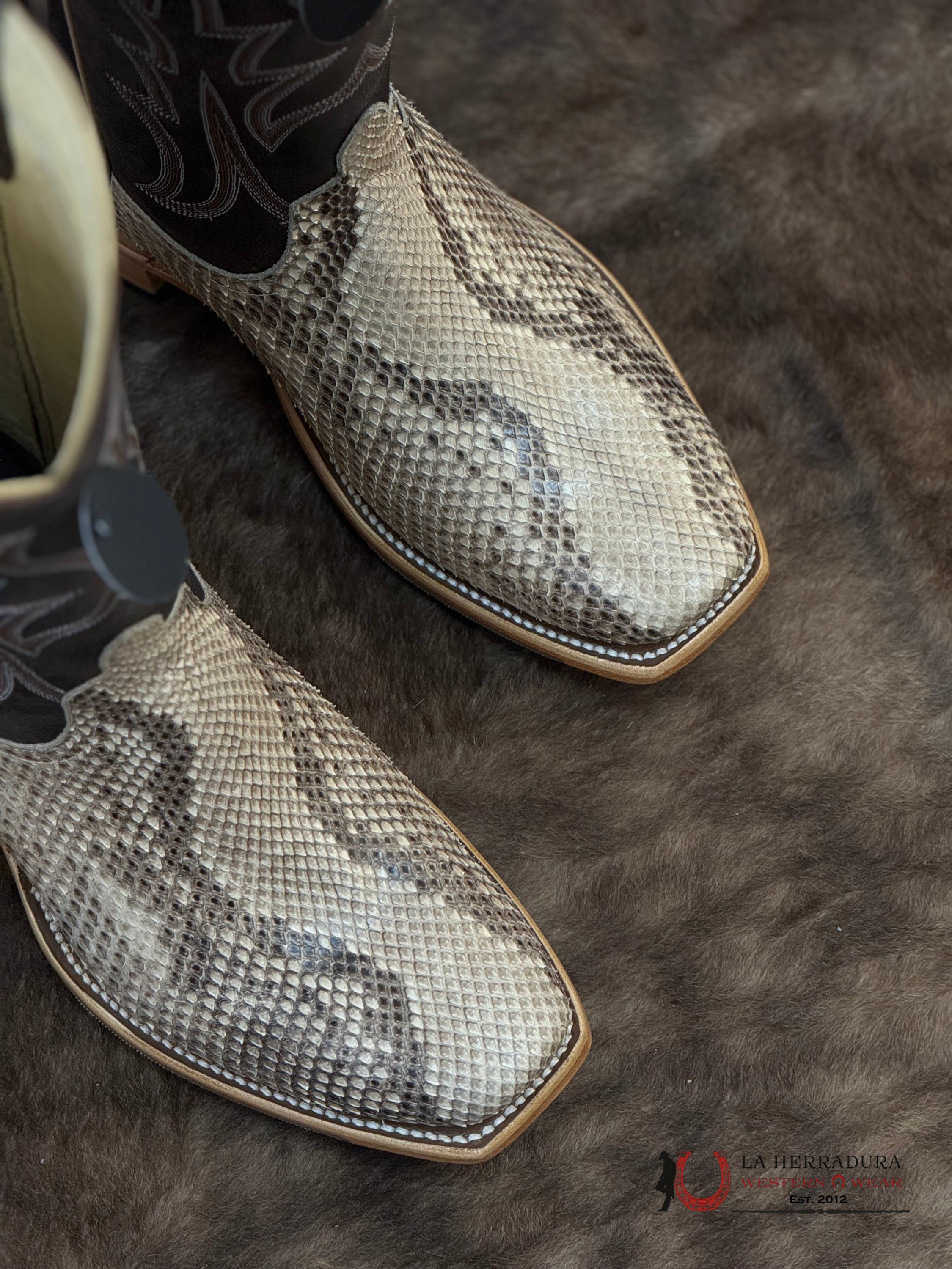 Top Hand Collection Piton Belly Cut Mink Espresso Old Soul - HP9538 BOTAS HOMBRES