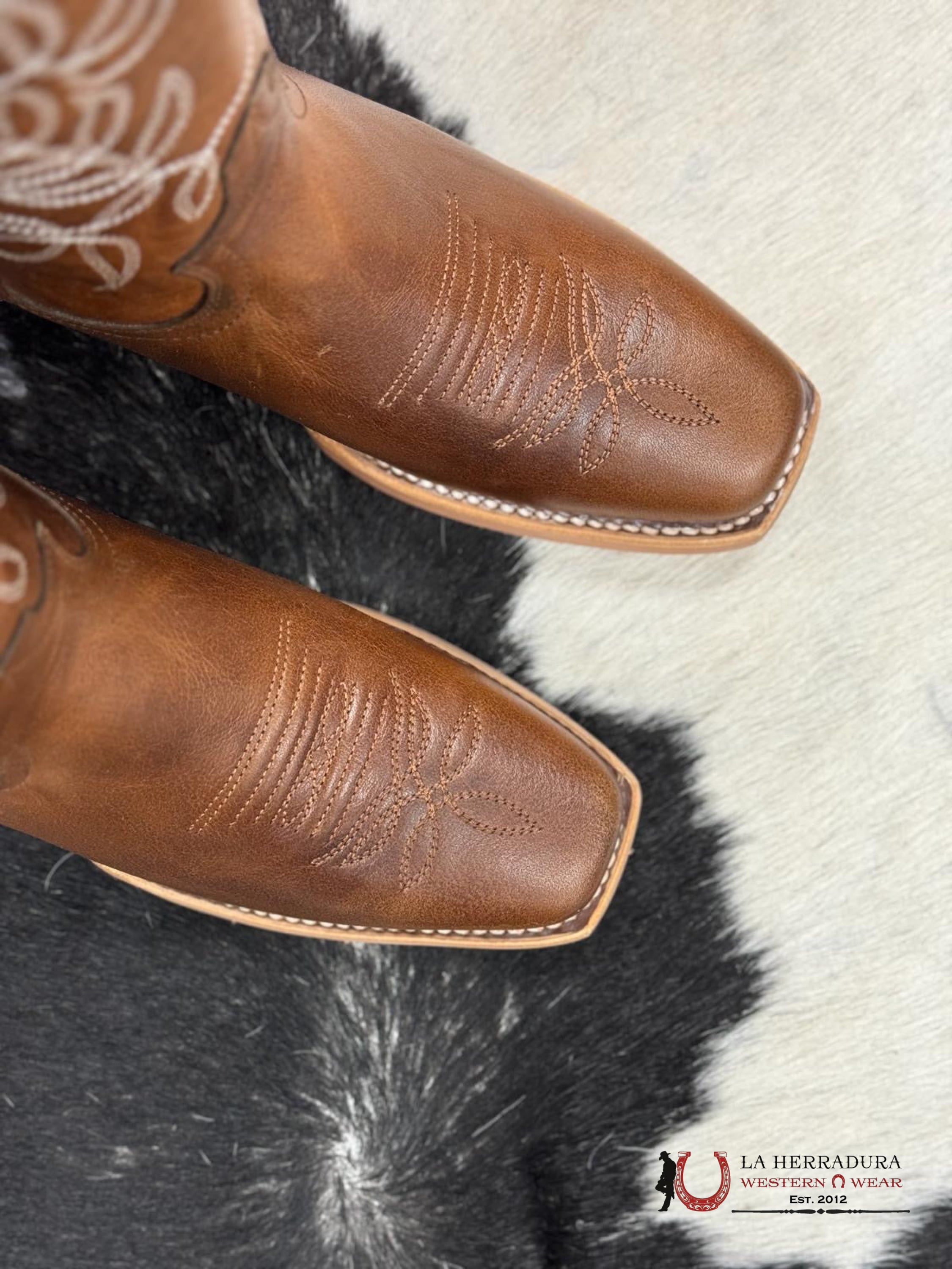 Womens Justin Vickery Camel Cowhide Narrow Square Toe Botas Mujeres