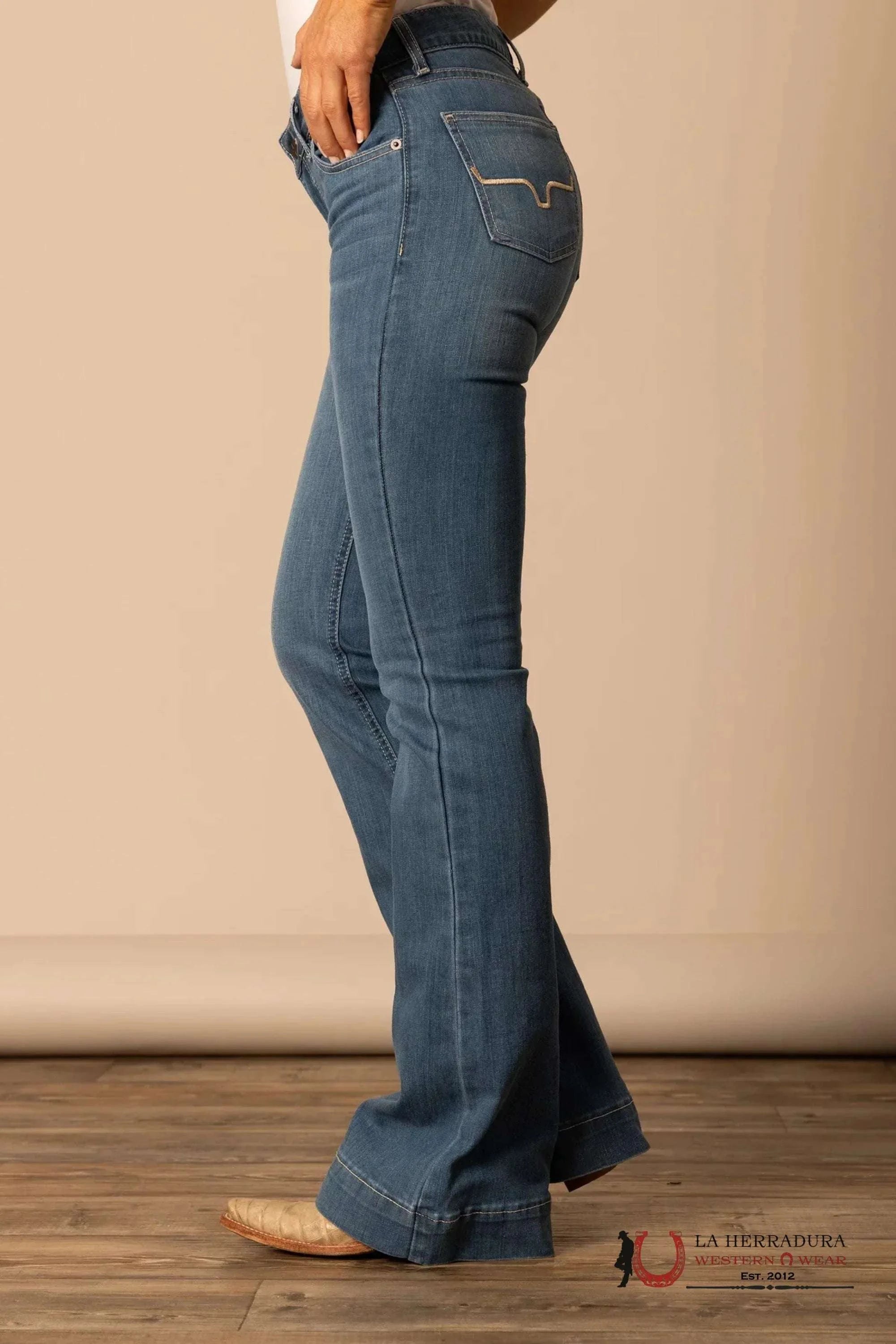 Kimes Ranch Lola SoHo Fade trauser jeans ROPA MUJERES