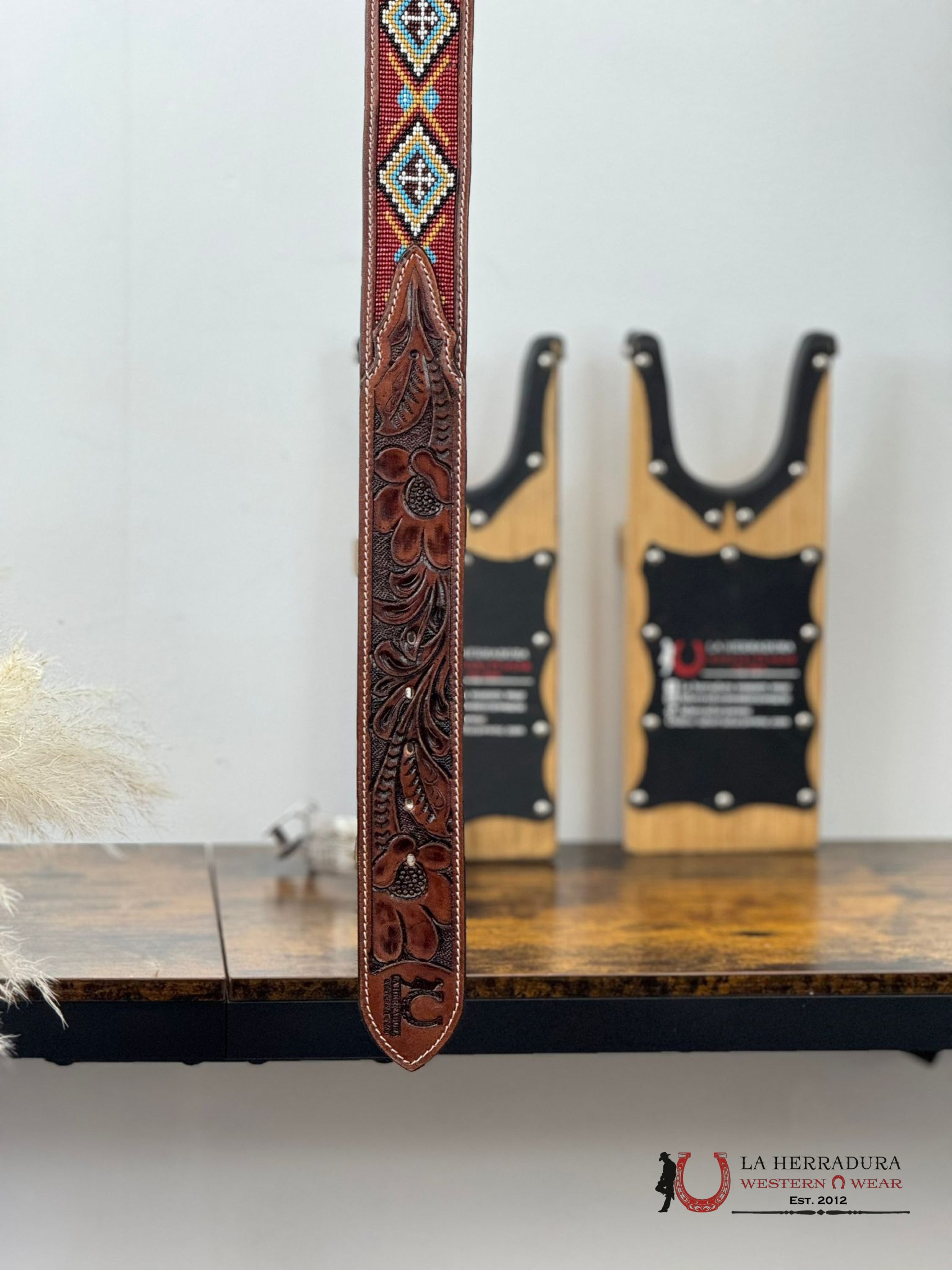 La Herradura Aztec Brown Handtooled 2 Inch Belt Cinturones Hombres