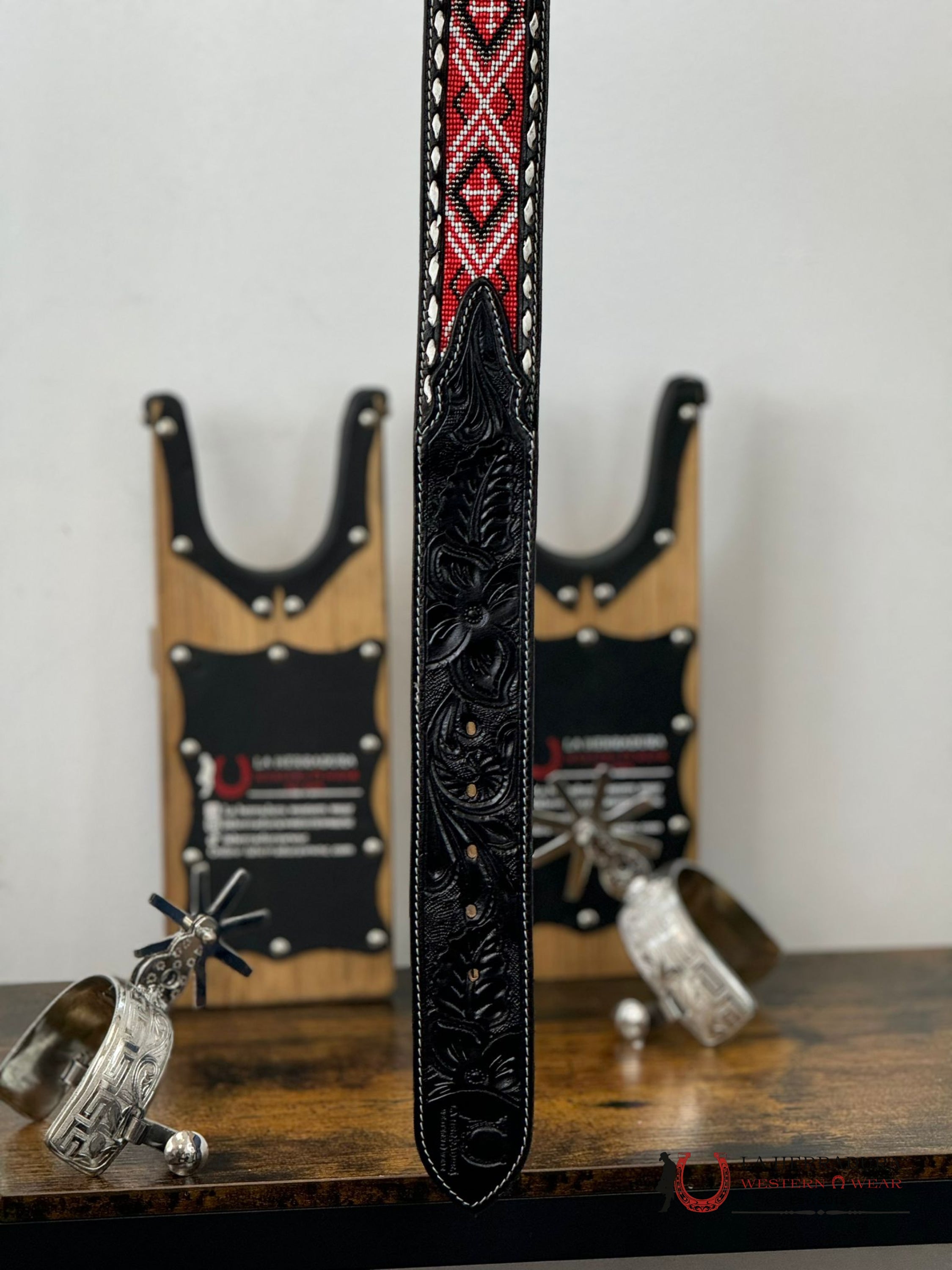 La Herradura Aztec Red Handtooled 2 Inch Belt Cinturones Hombres