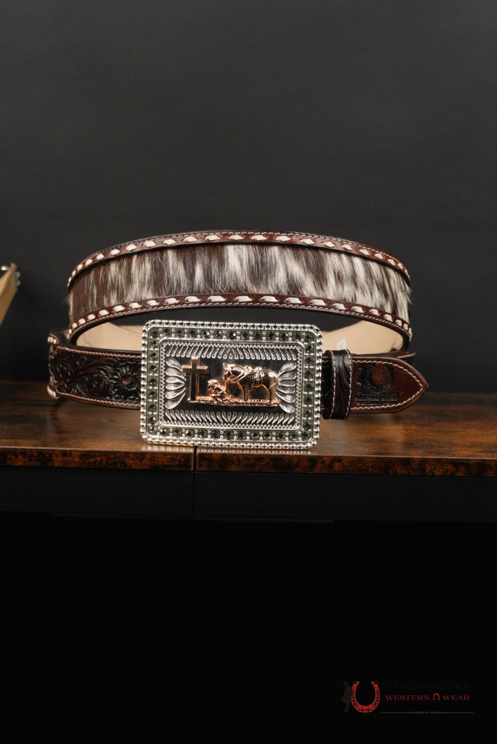 LA HERRADURA BROWN COWHIDE HANDTOOLED NEW DESIGN BELT CINTURONES HOMBRES