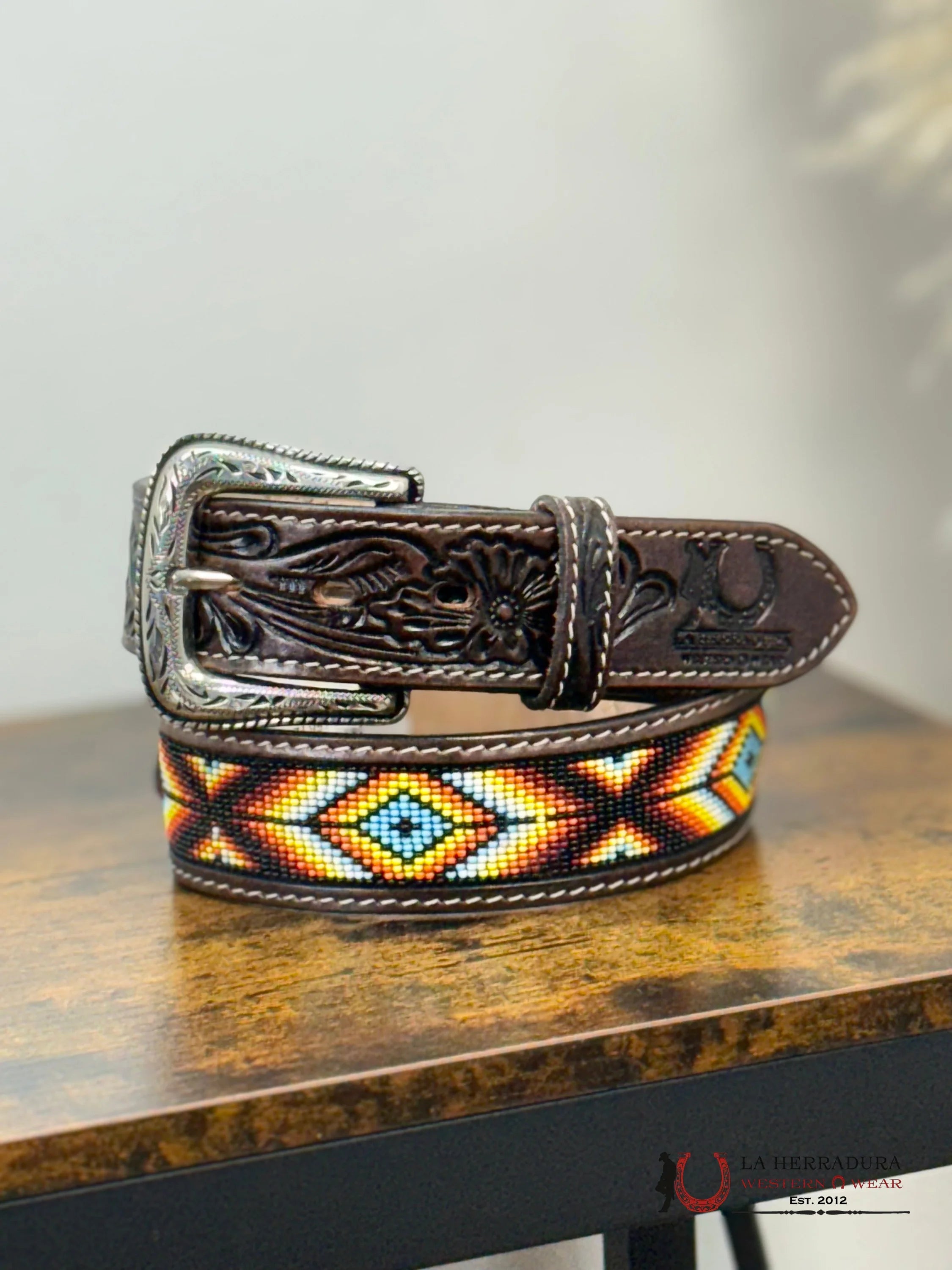 LA HERRADURA CINTO AZTECA CINCELADO MULTICOLOR DARK BROWN CINTURONES HOMBRES