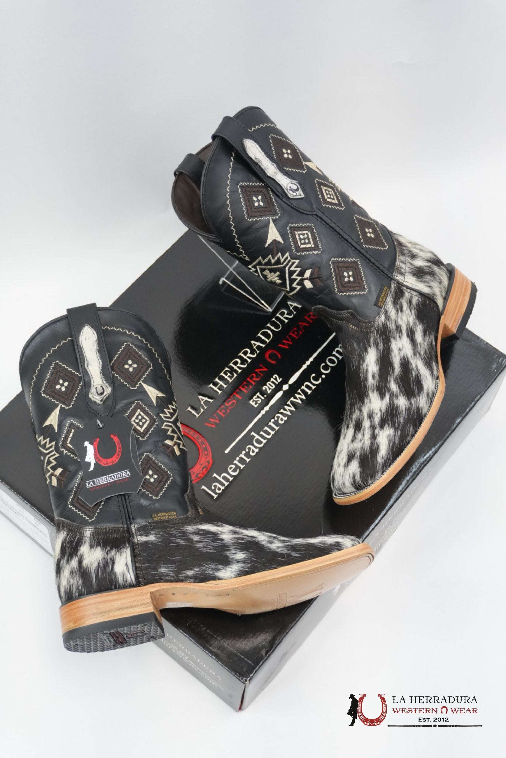 LA HERRADURA MEN BOOT COWHIDE BLACK / WHITE (EVERY PAIR IS UNIQUE) BOTAS HOMBRES