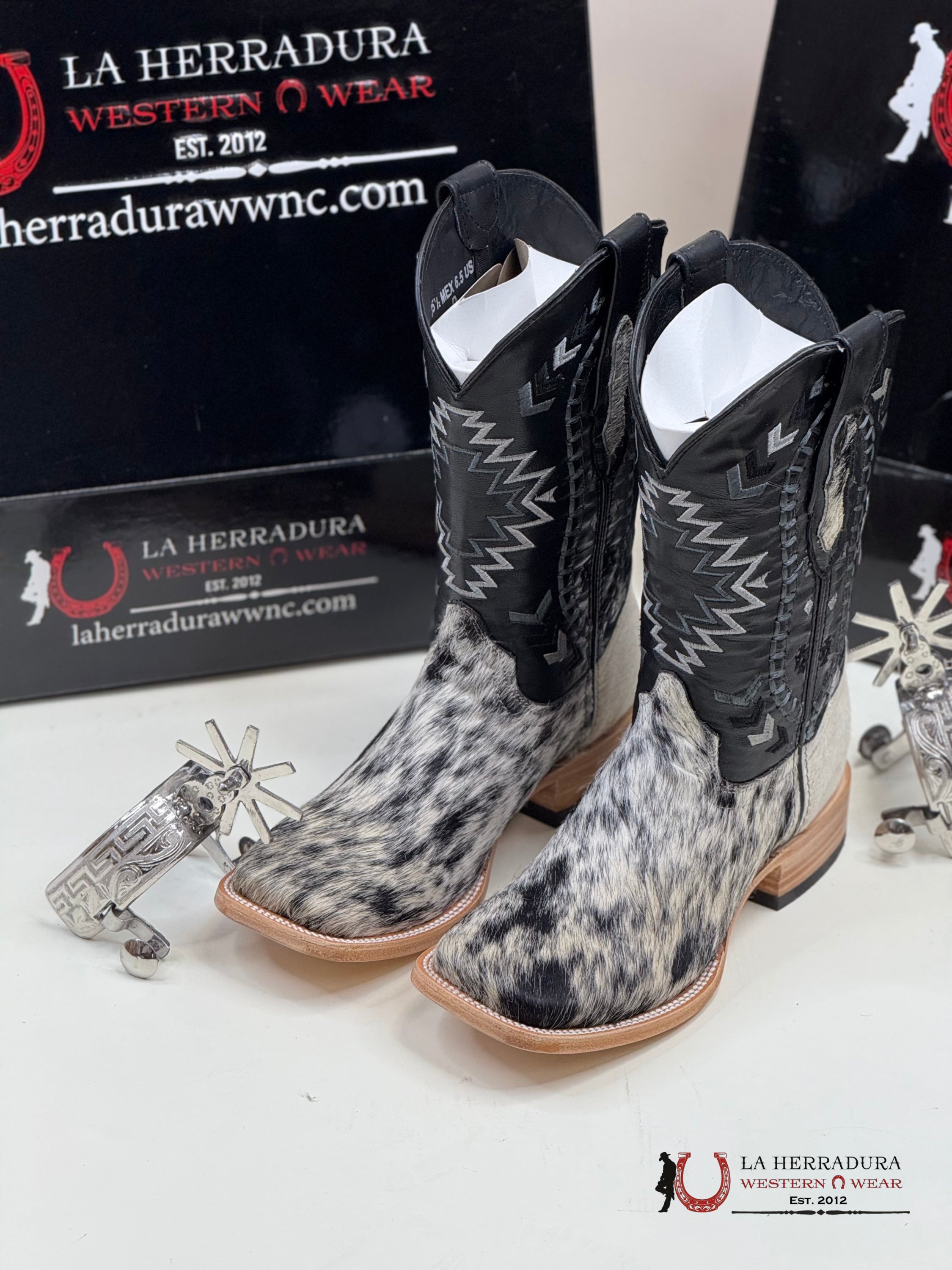 Herradura Exotic Cowhide Black &White Cherokee Rungo Boot Every Pair Is Unique! Botas Hombres