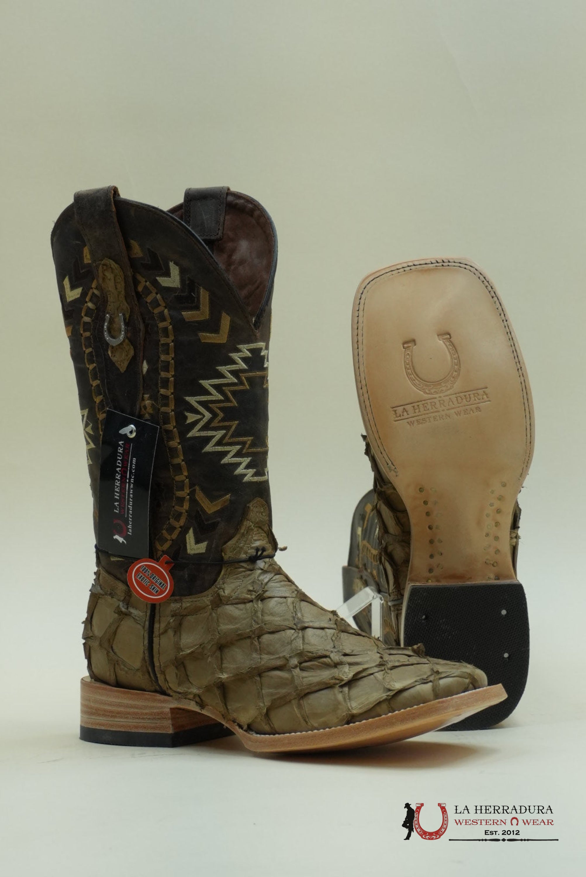 LA HERRADURA PESCADO CAMEL OF CHEROKEE MIEL BOOT BOTAS HOMBRES