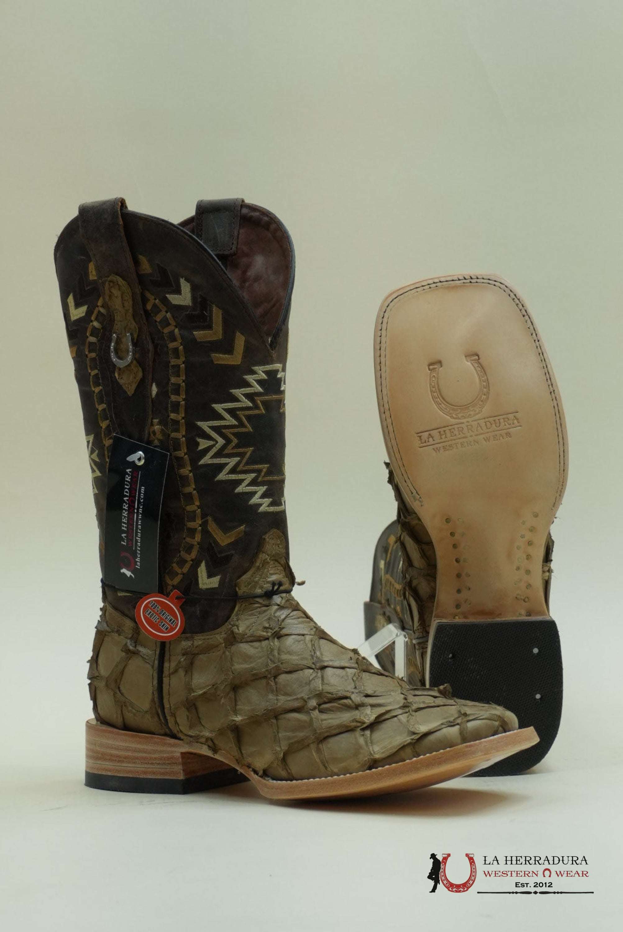 LA HERRADURA PESCADO CAMEL OF CHEROKEE MIEL BOOT BOTAS HOMBRES