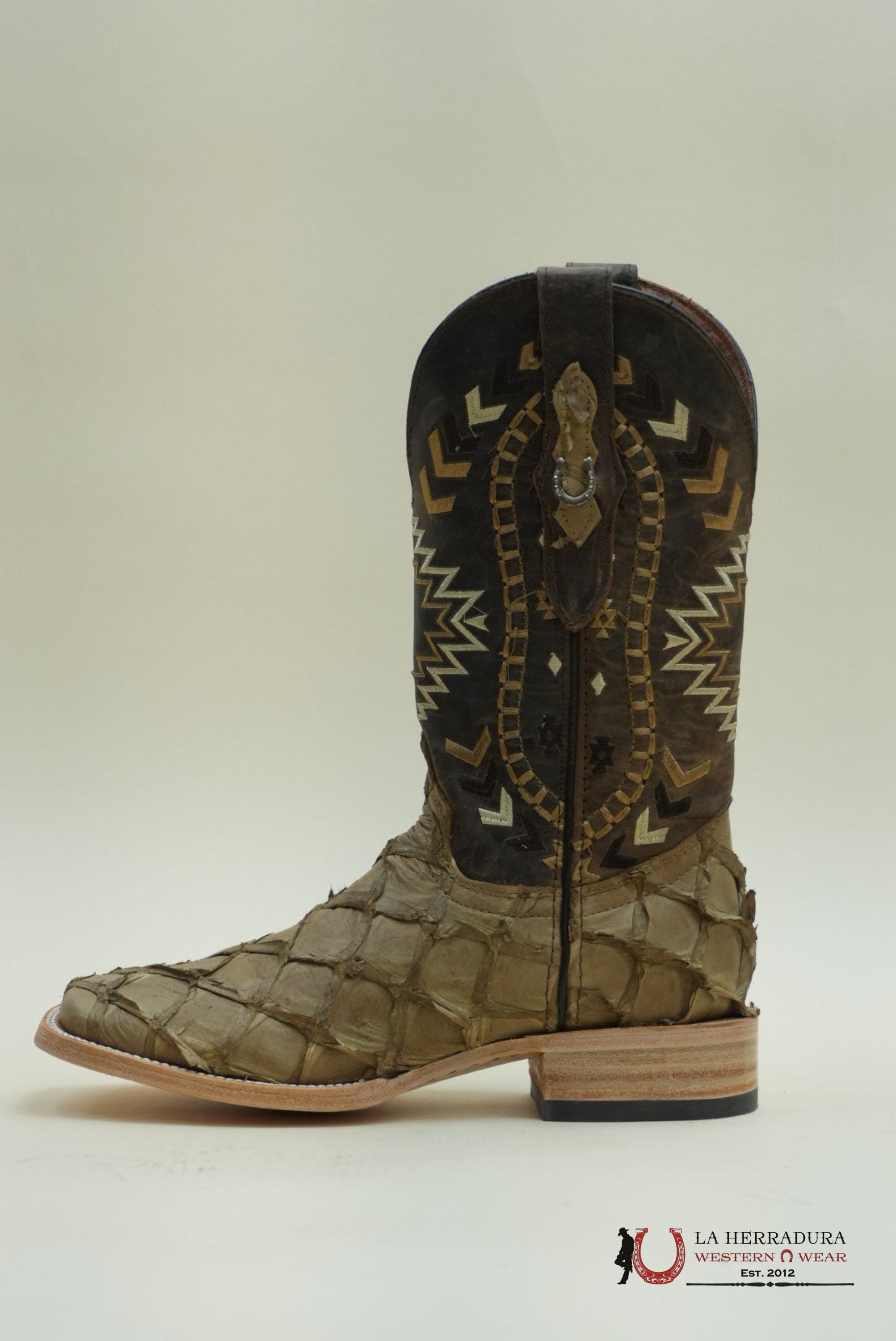 LA HERRADURA PESCADO CAMEL OF CHEROKEE MIEL BOOT BOTAS HOMBRES
