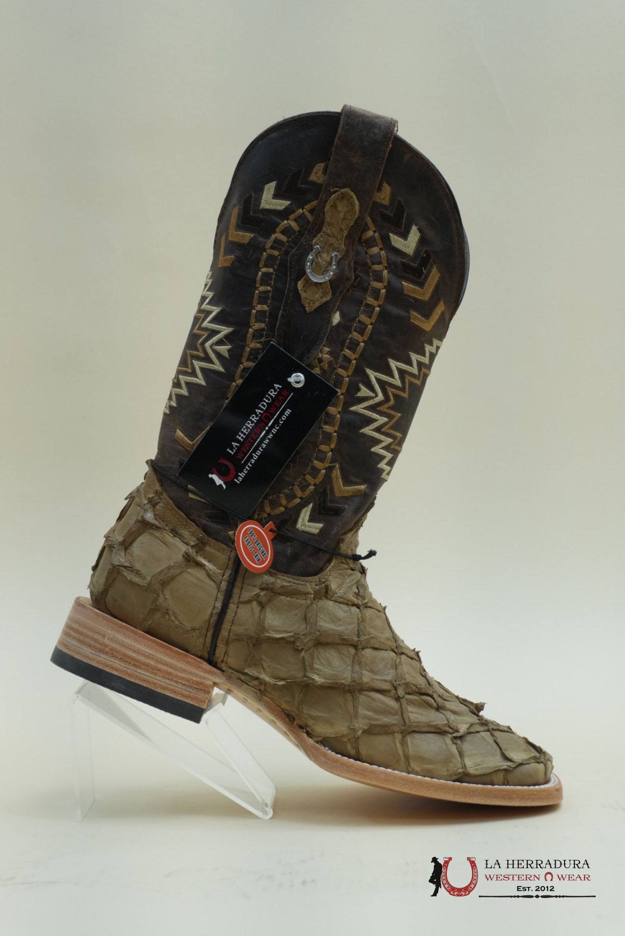 LA HERRADURA PESCADO CAMEL OF CHEROKEE MIEL BOOT BOTAS HOMBRES
