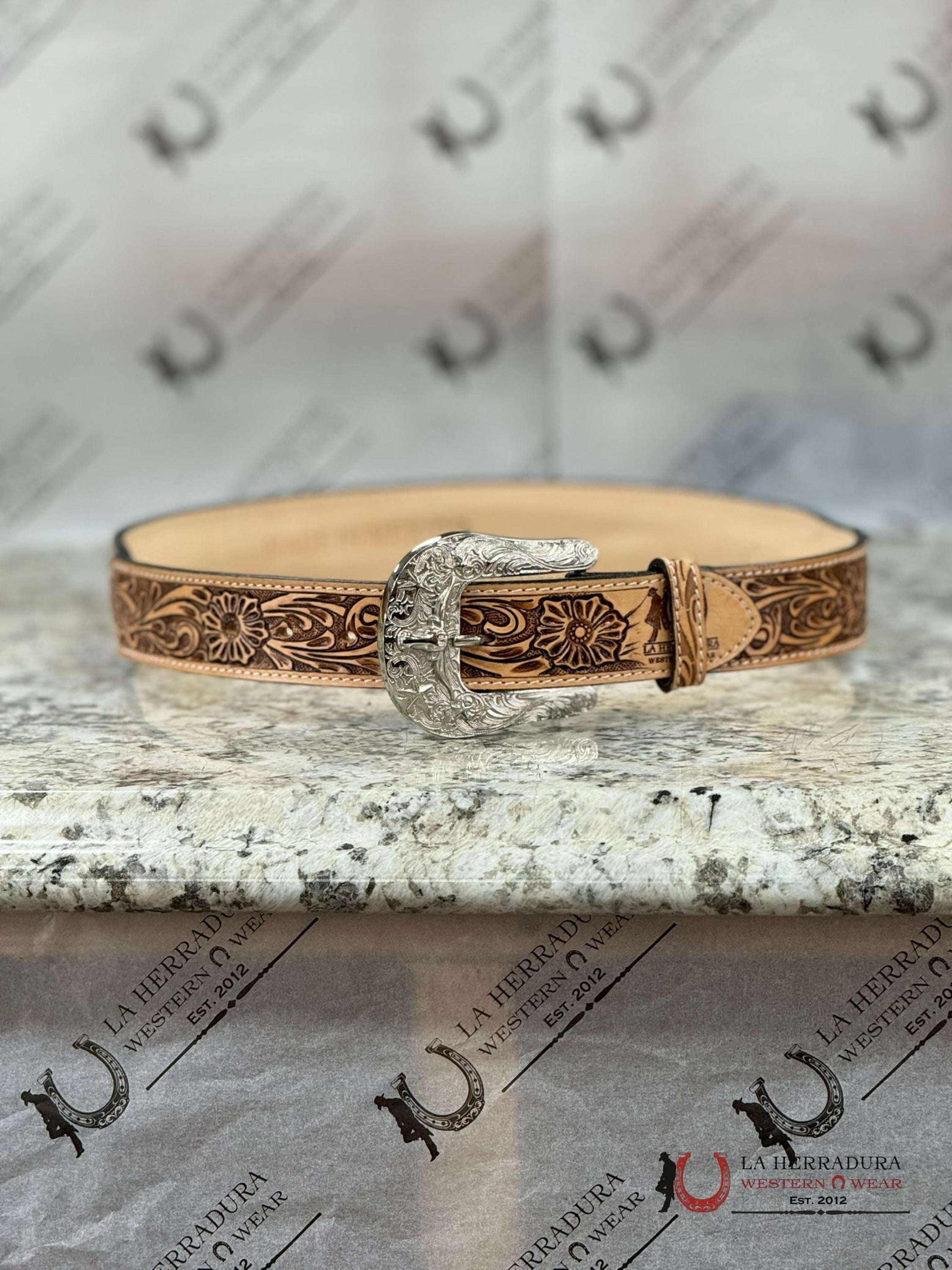 La Herradura Light Aztec Beaded Belt Cinturones Hombres