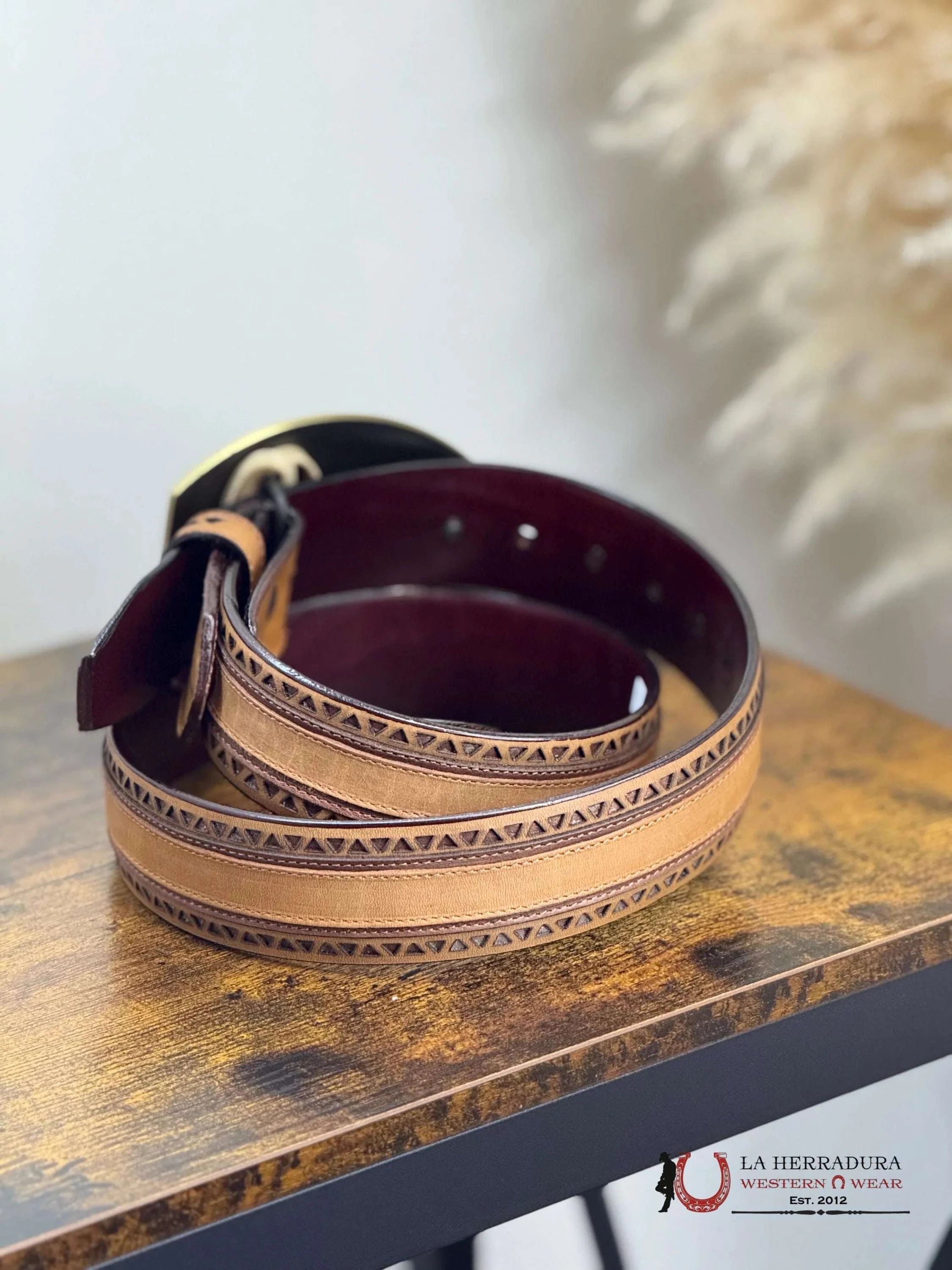 LIGHT BROWN TRIANGLE STITCHED MEN BELT GOLD ROUND BUCKLE CINTURONES HOMBRES