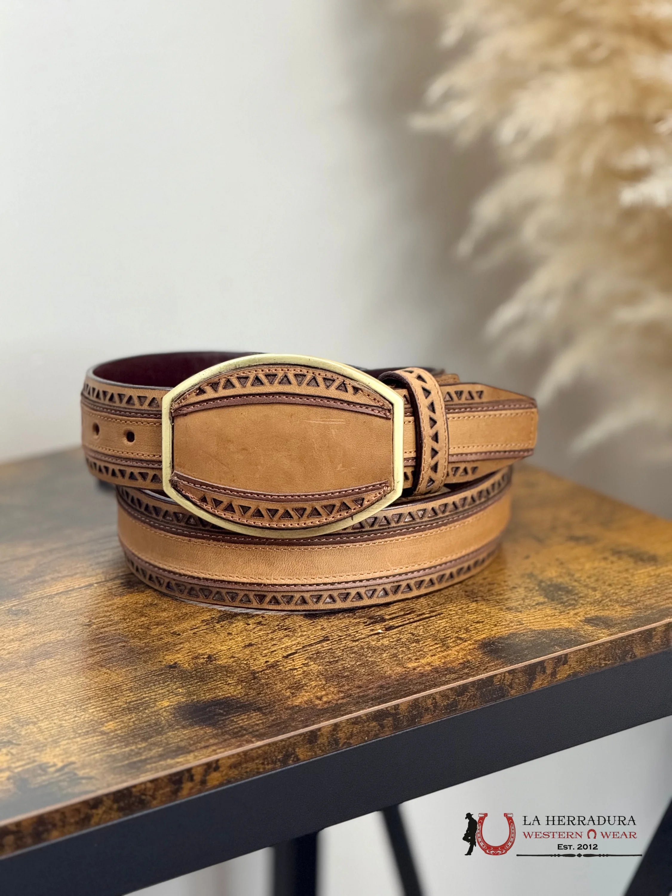 LIGHT BROWN TRIANGLE STITCHED MEN BELT GOLD ROUND BUCKLE CINTURONES HOMBRES