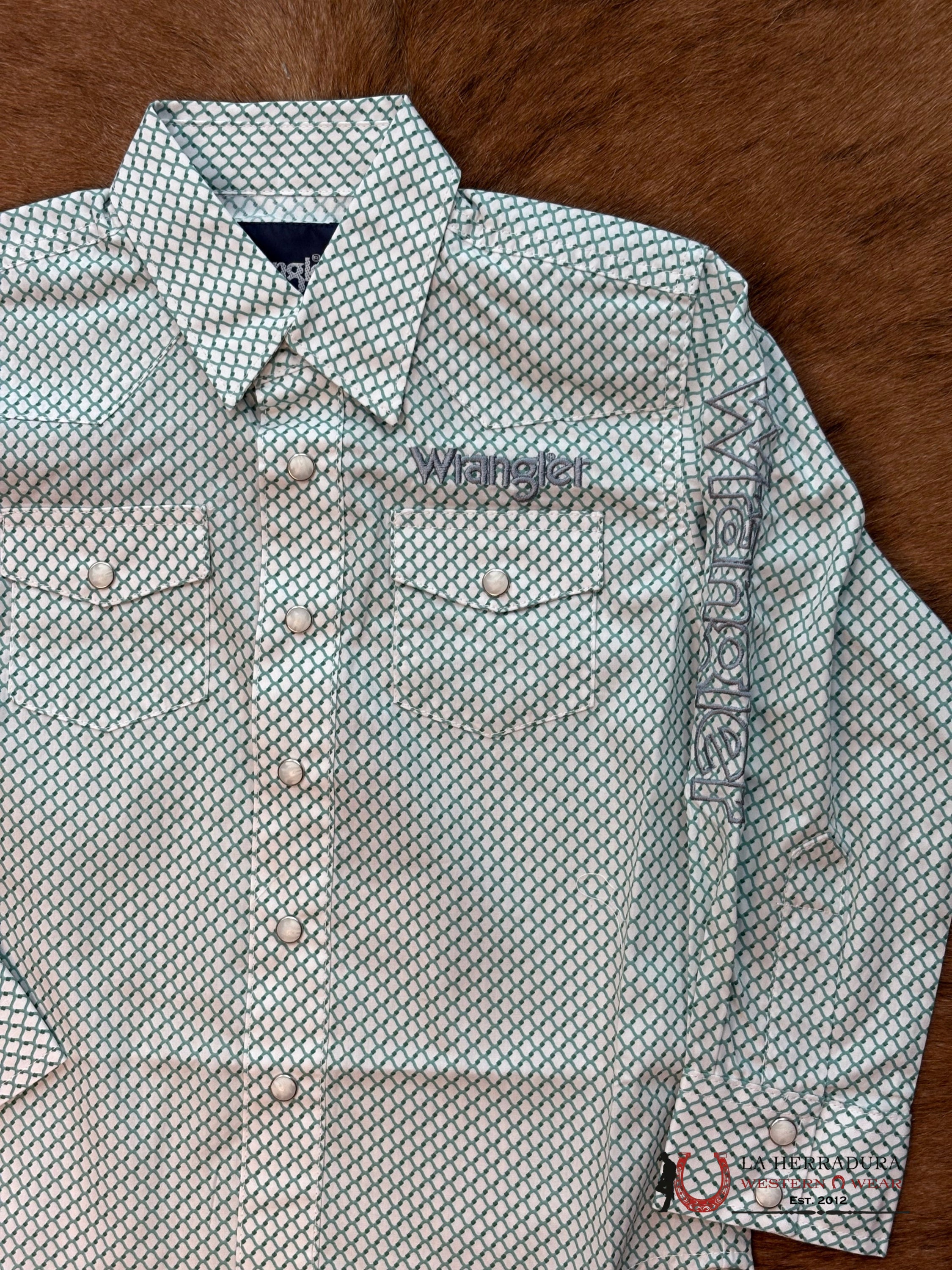 LITTLE BOY’S WRANGLER WHITE/GREEN LONG SLEEVE SHIRT- 112367718 NIÑOS