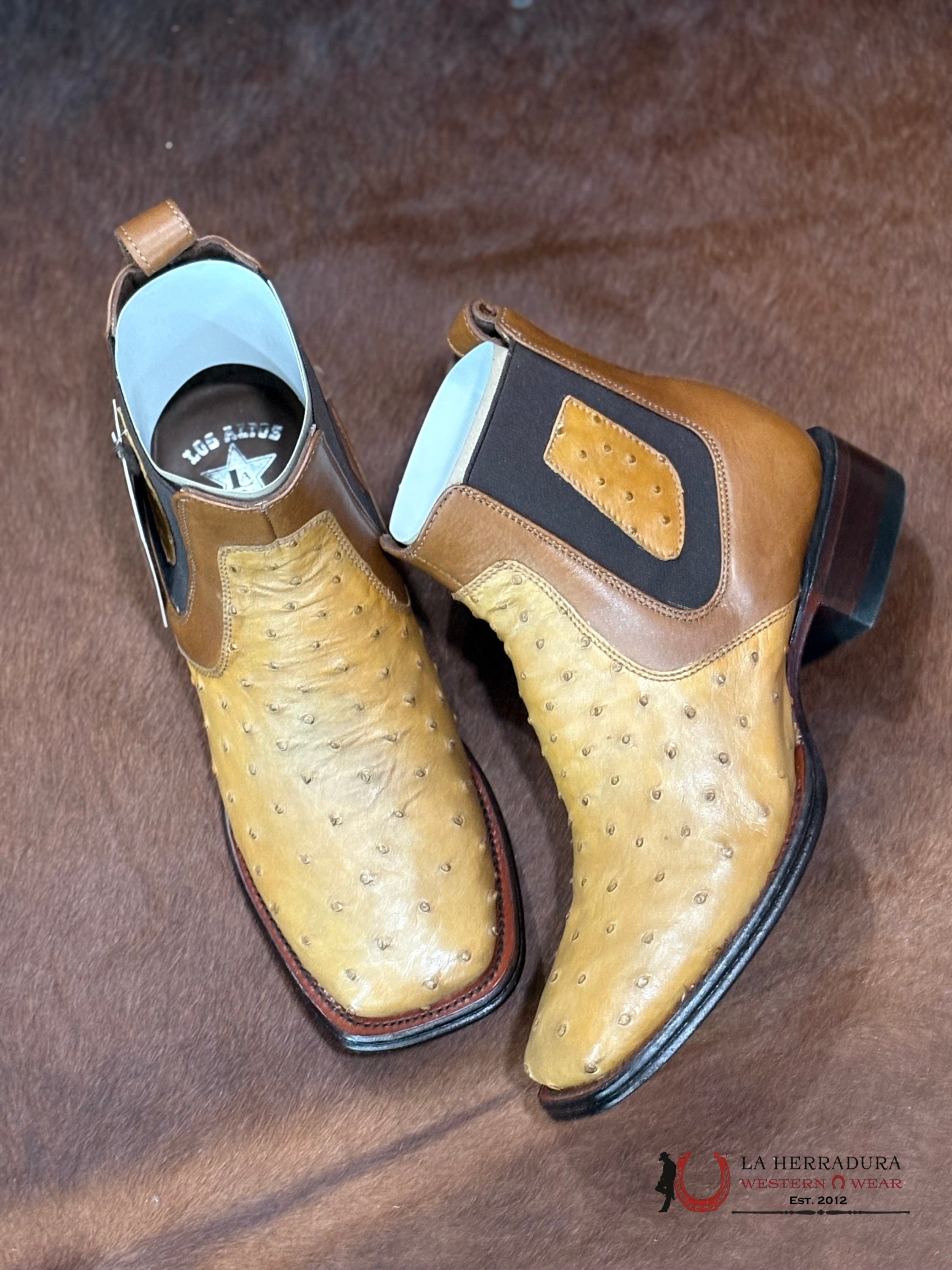 LOS ALTOS SHORT BOOT EXOTIC ANTIQUE SADDLE OSTRICH SQ. TOE -82BV0353 BOTAS HOMBRES