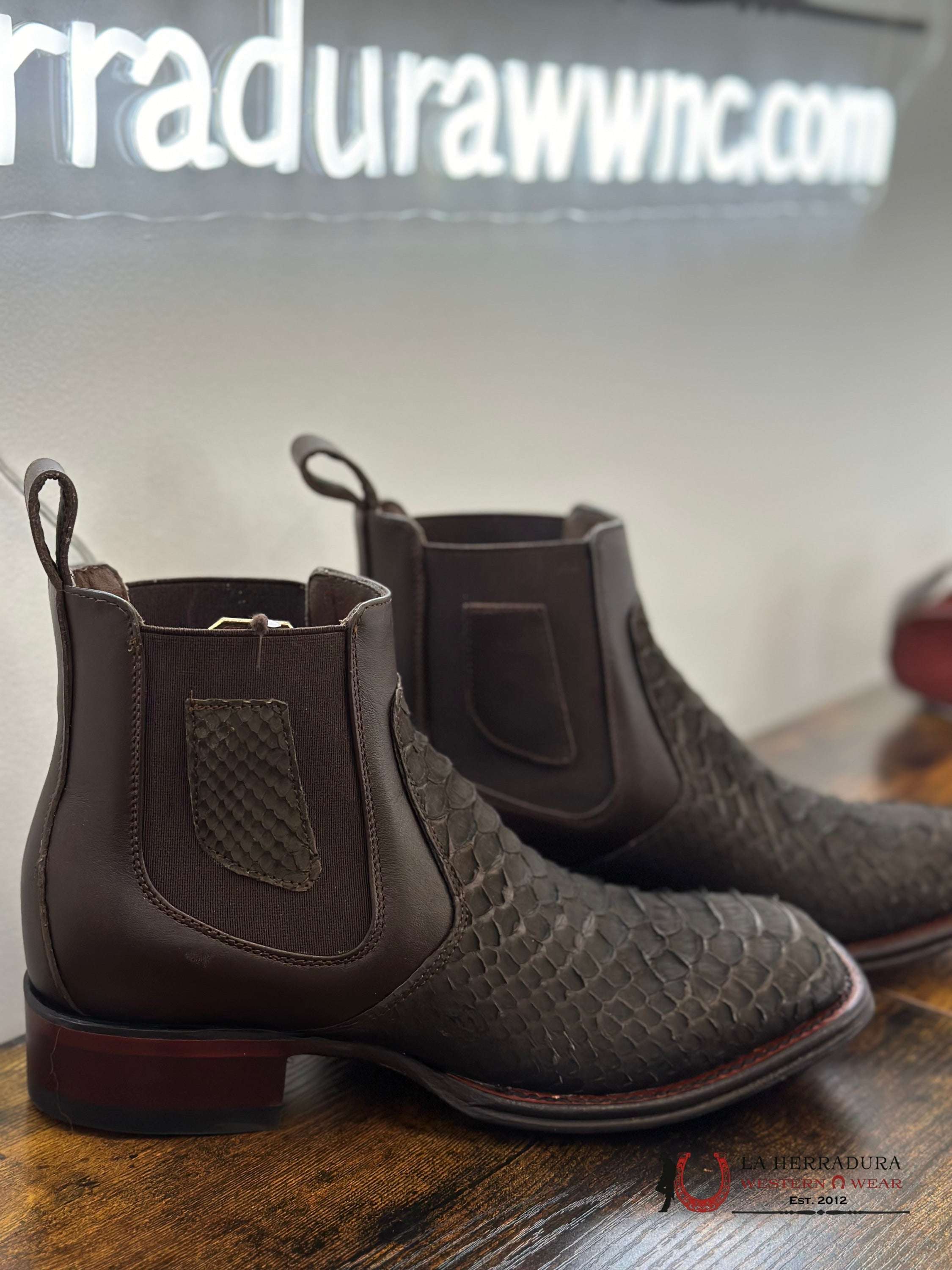 Los Altos Men Python Nobuck Brown Square Toe Short Boot Botas Hombres