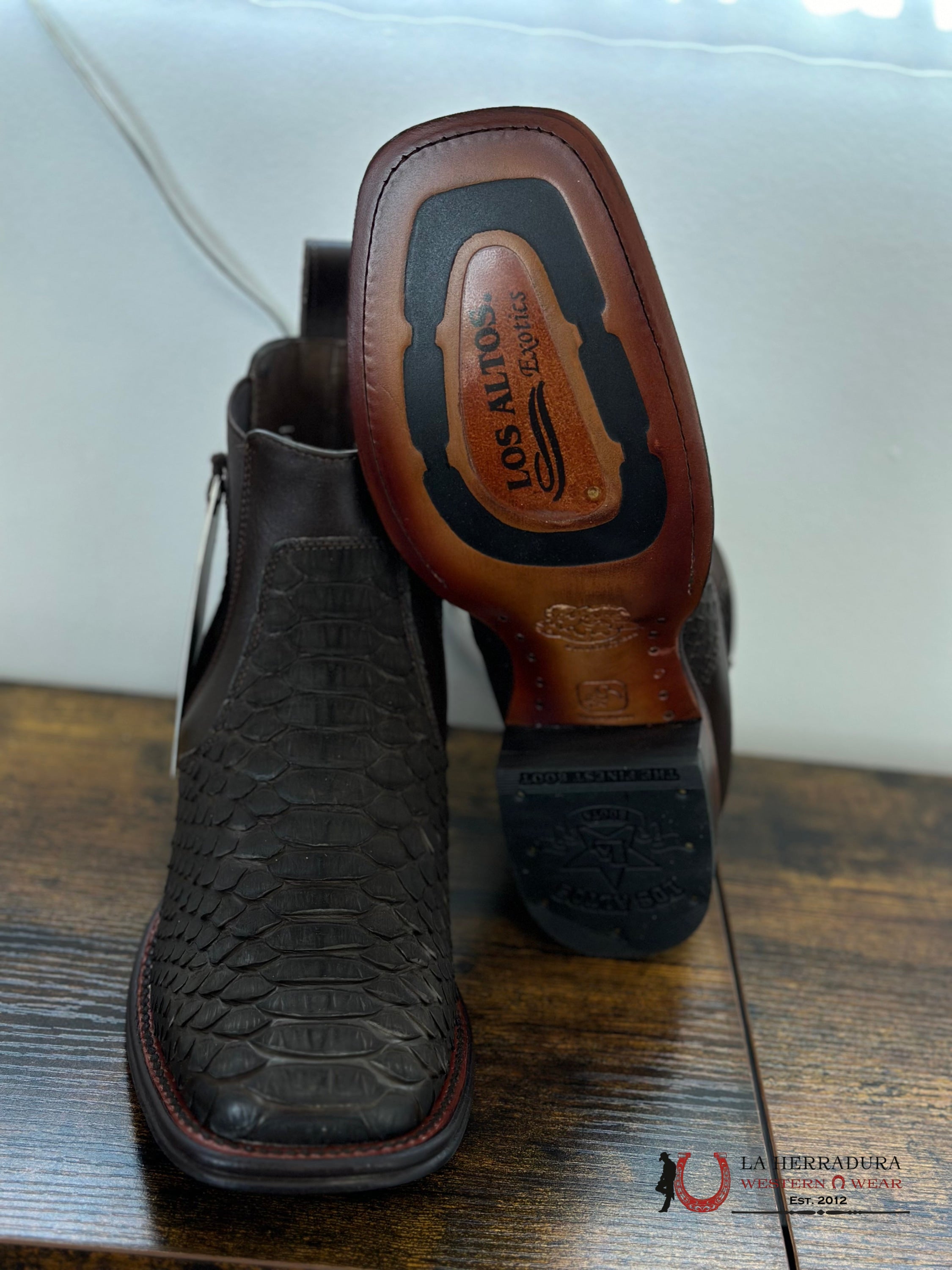 Los Altos Men Python Nobuck Brown Square Toe Short Boot Botas Hombres