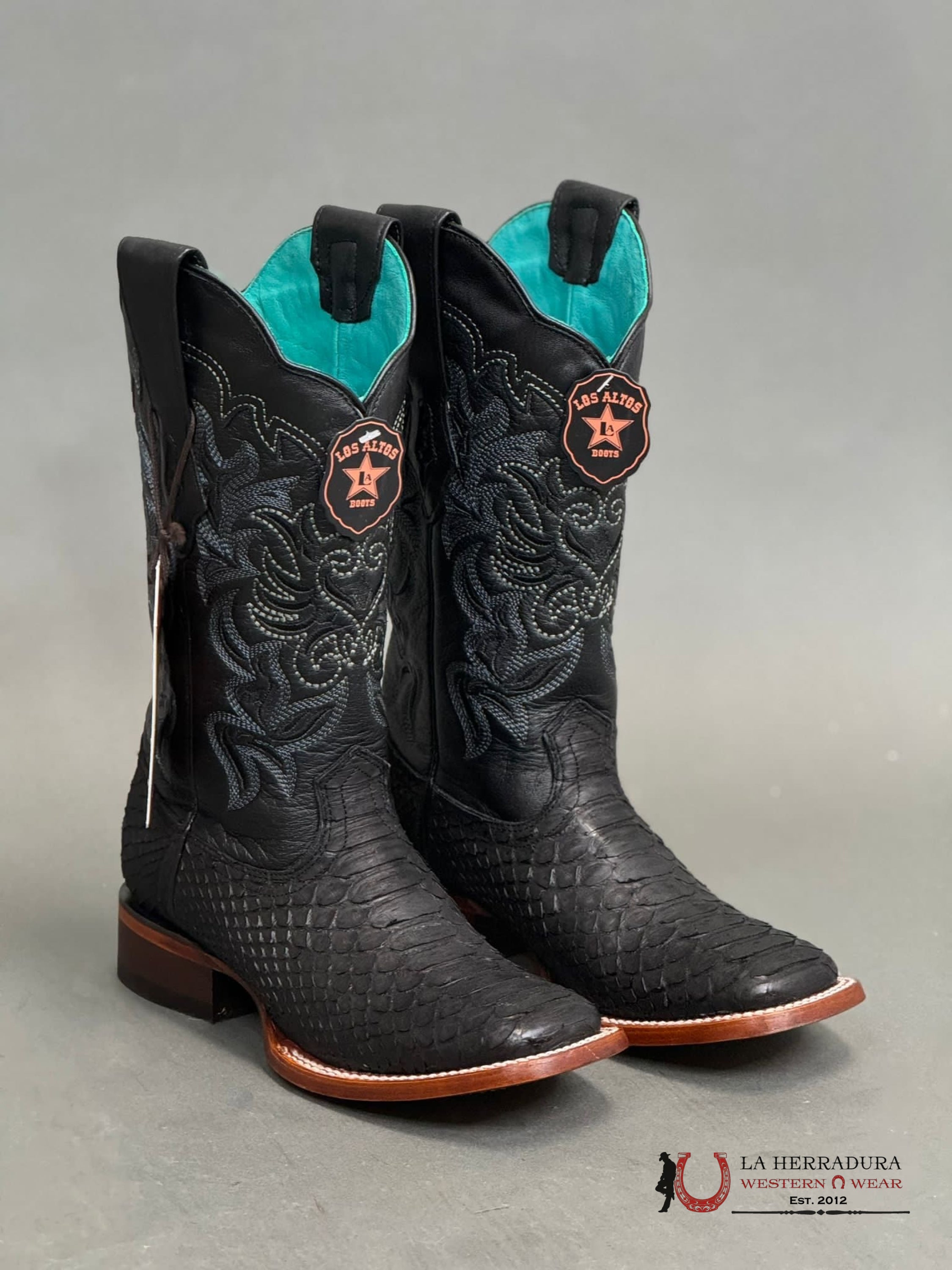 Los Altos Wide Square Toe Python Nobuck Black Botas Mujeres