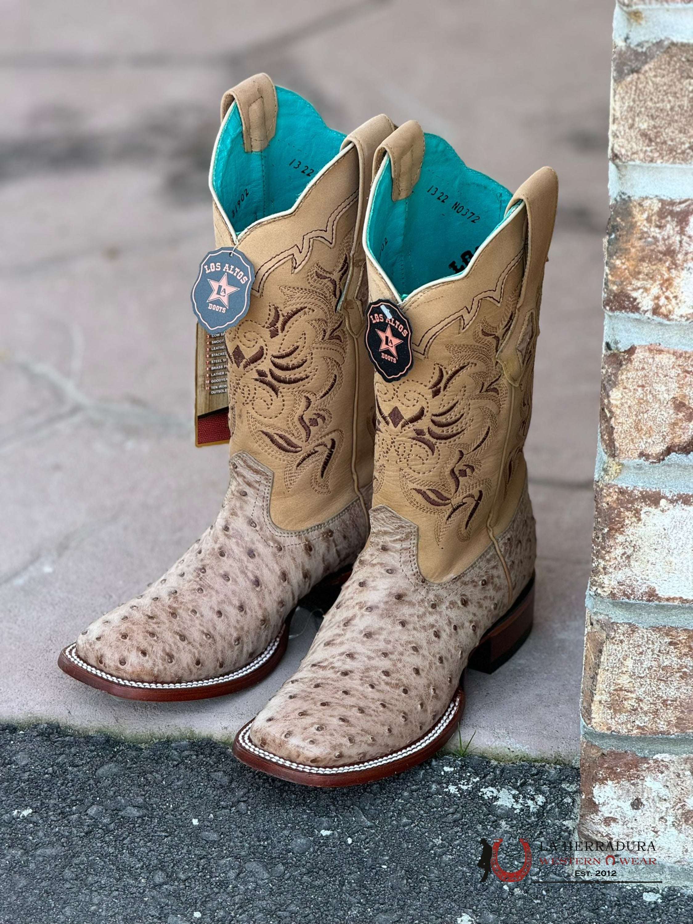 Los Altos Women’s Ostrich Mocha Wide Square Toe Botas Mujeres