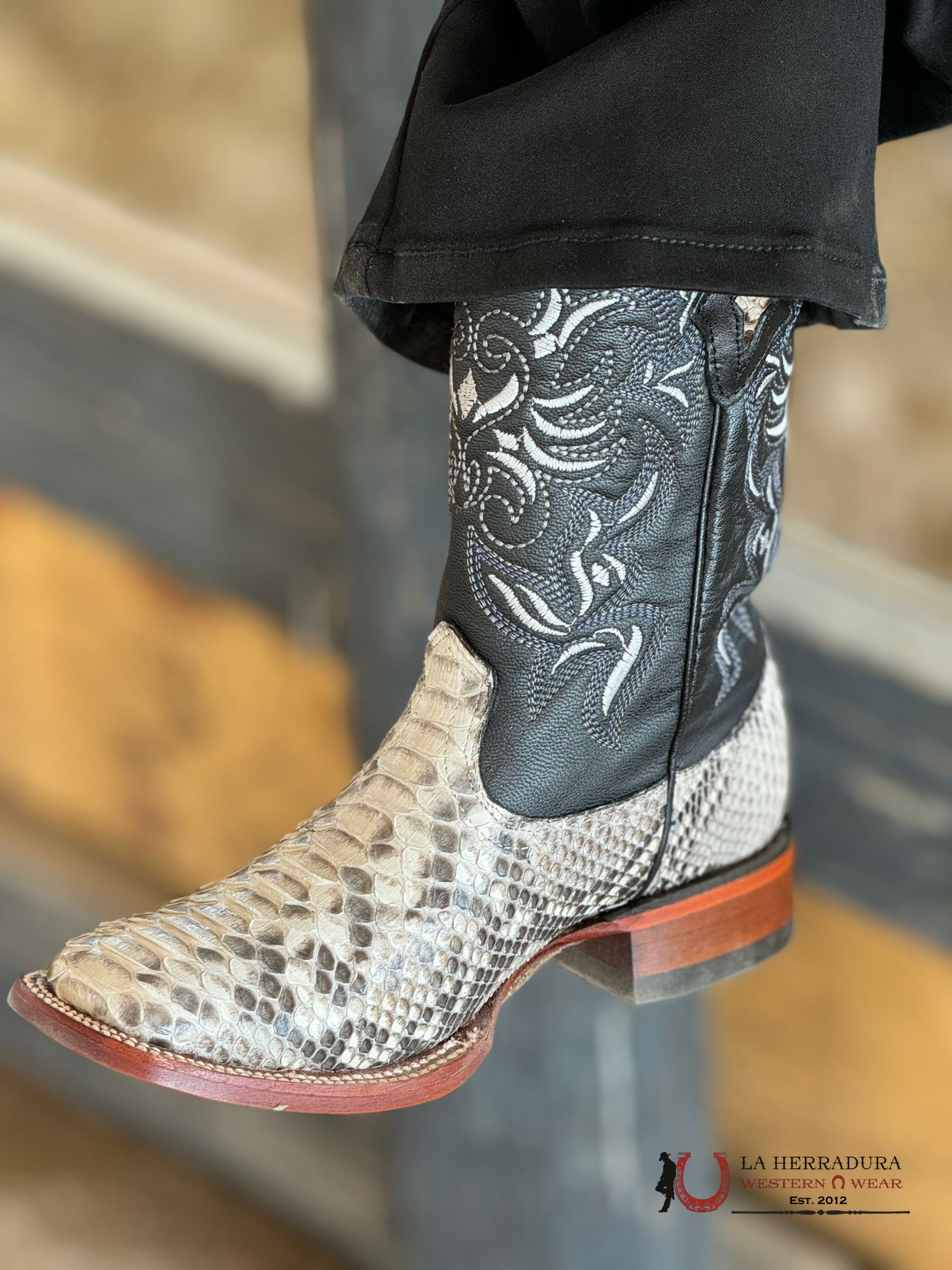 Los Altos Womens Wide Square Toe Python Natural Botas Mujeres