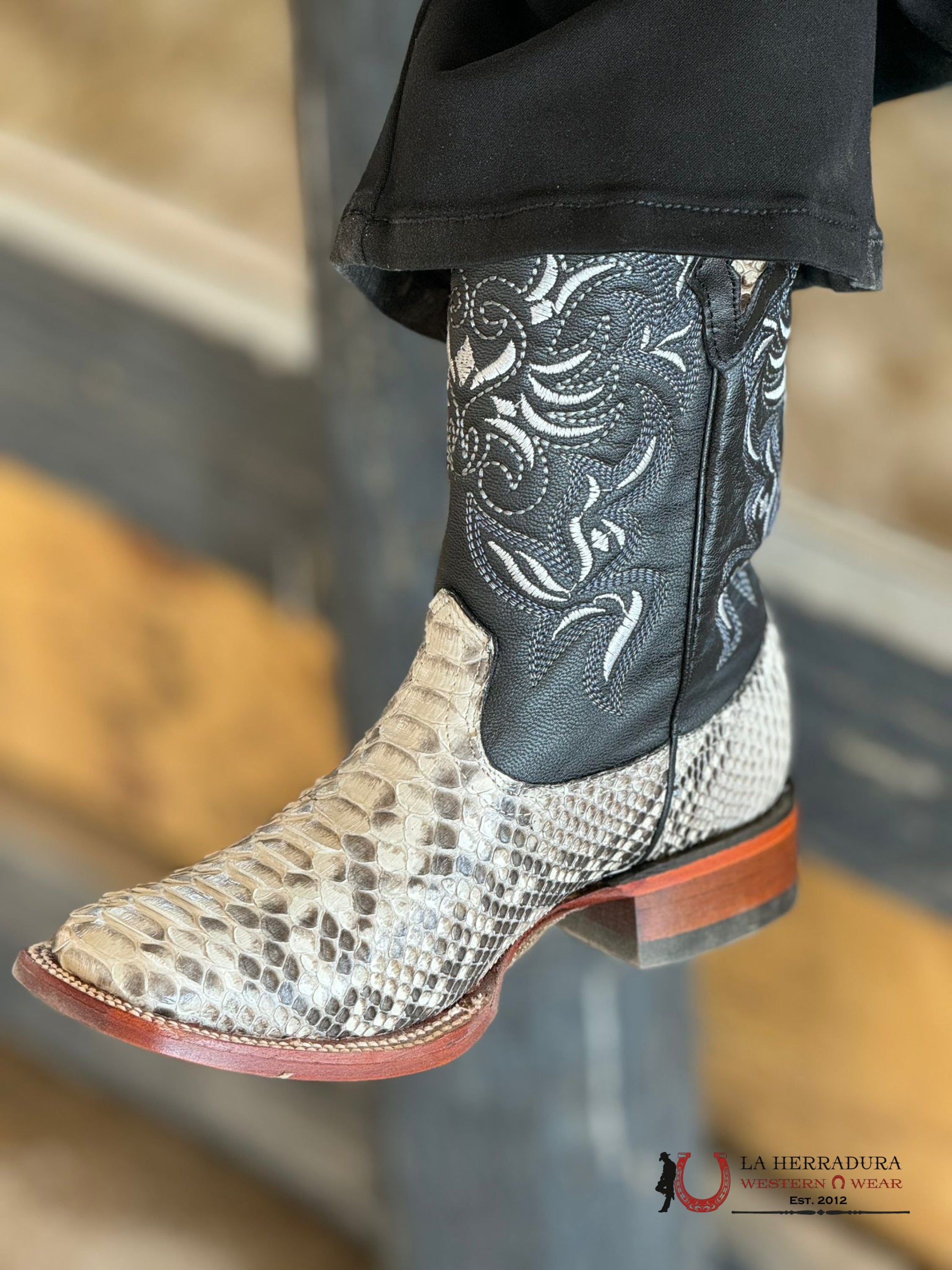 Los Altos Womens Wide Square Toe Python Natural Botas Mujeres