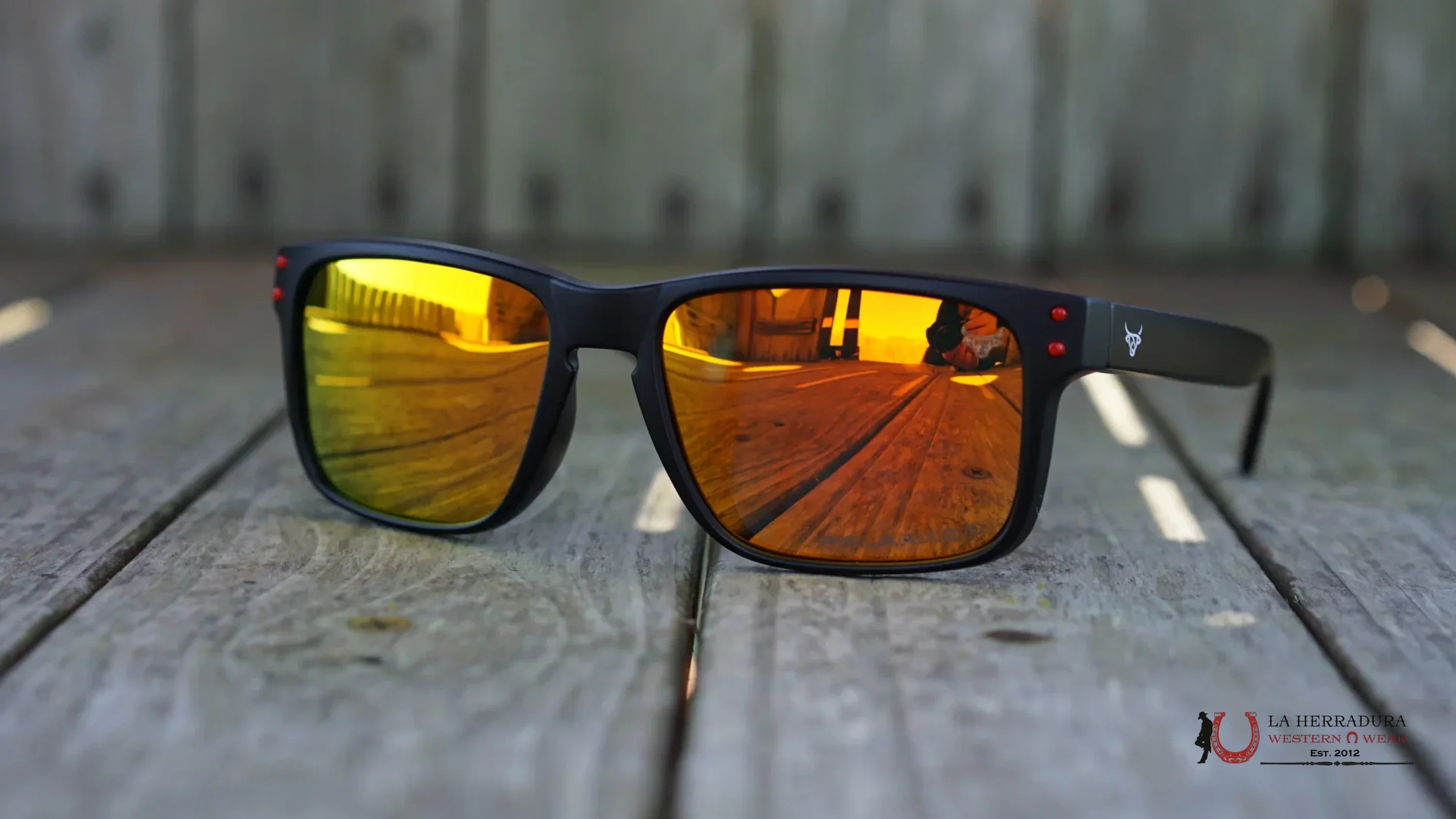 LOST CALF ORANGE SUNGLASSES MATRIX STANDARD ACCESORIOS