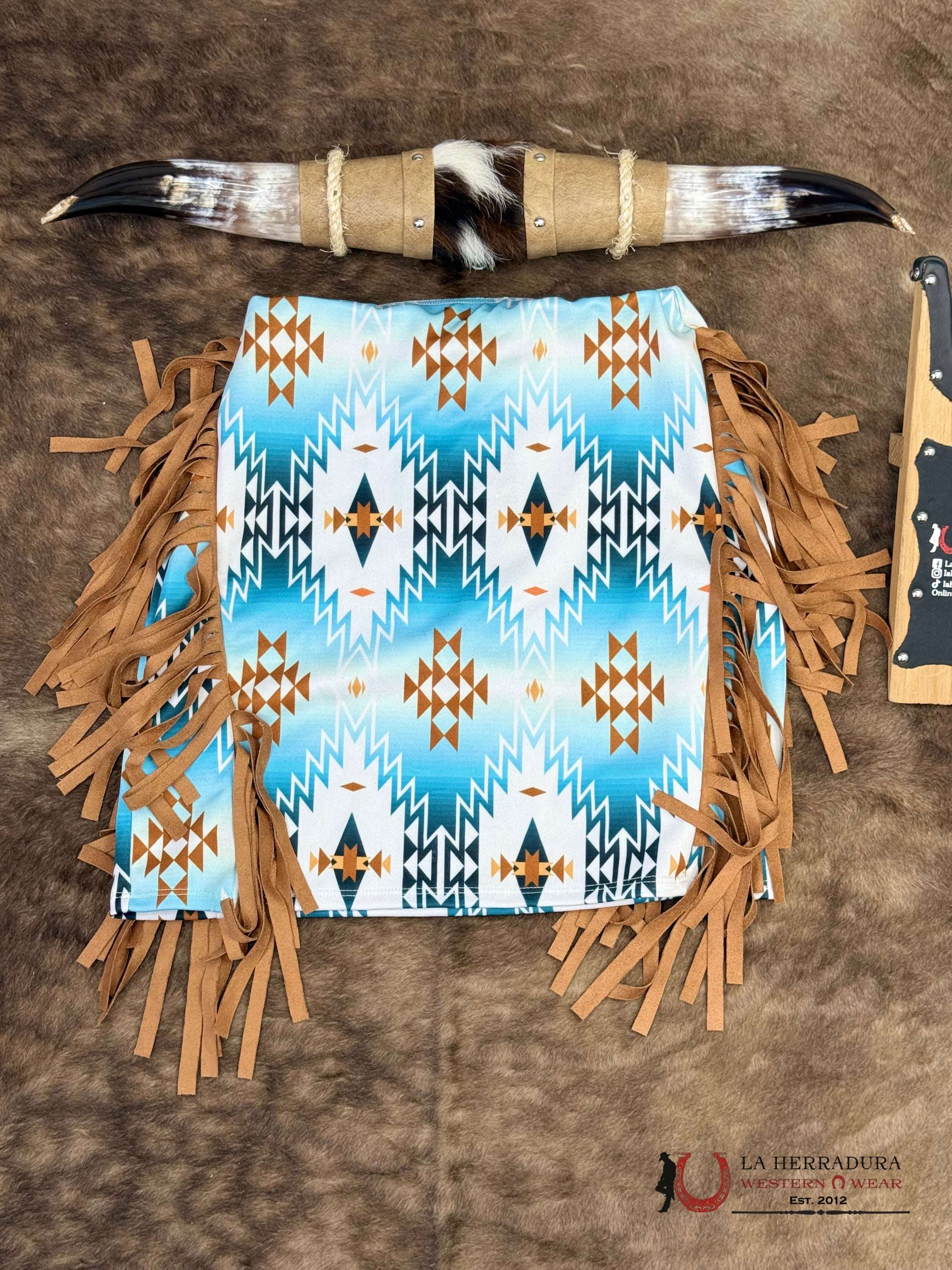 Lucky And Bleesed White With Multi Color Aztec Print With Fringe S ROPA MUJERES
