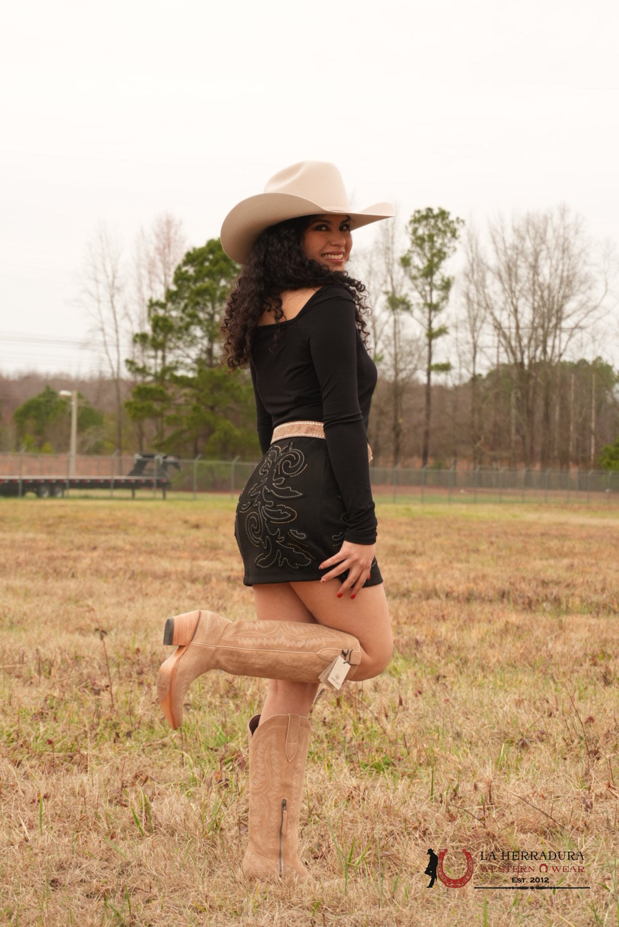 LUCKY&BLESSED BLACK SKIRT ROPA MUJERES