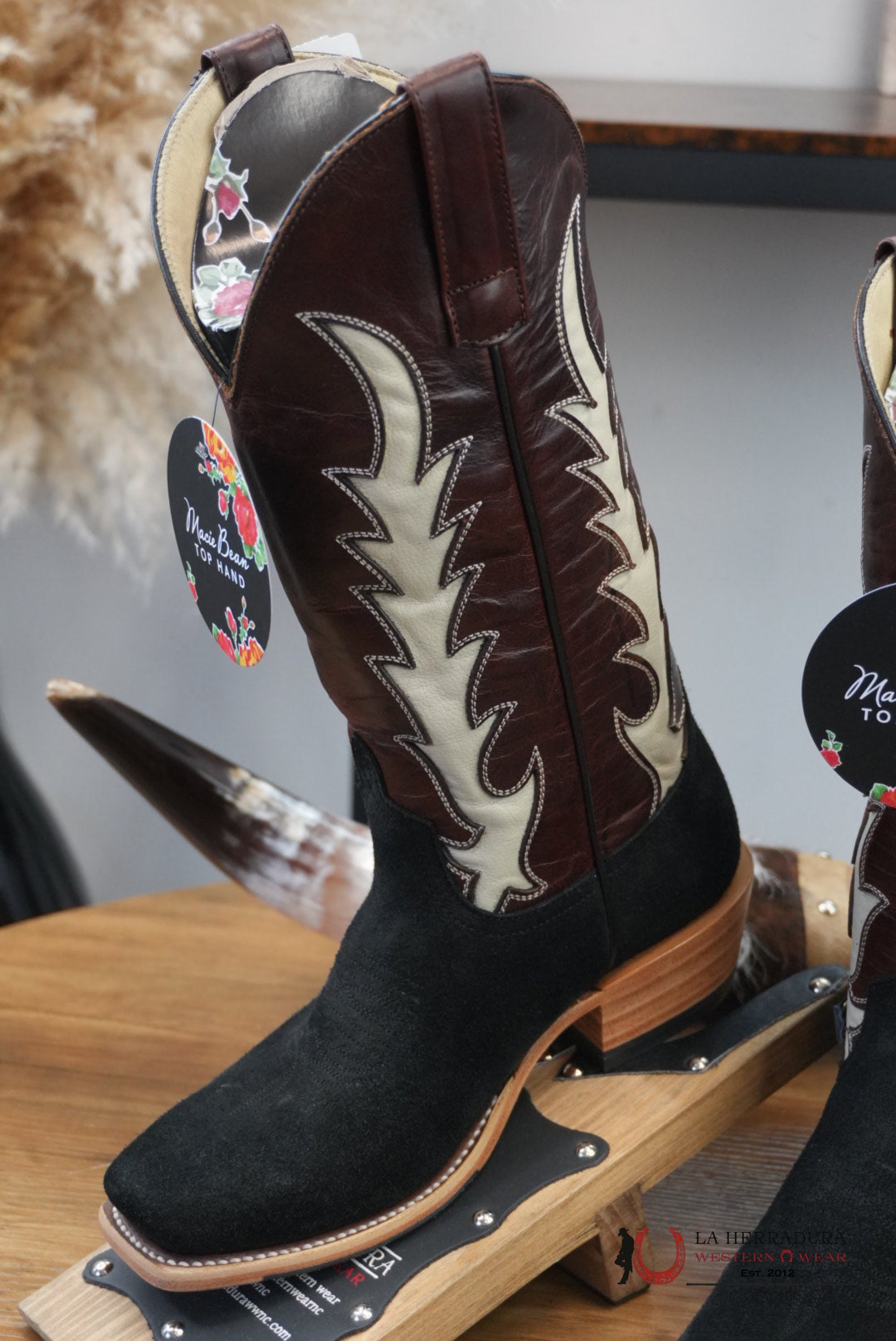 WOMENS MACIE BEAN BLACK SUEDE WHISKEY VAQUERO NARROW TOE - M9523 BOTAS MUJERES