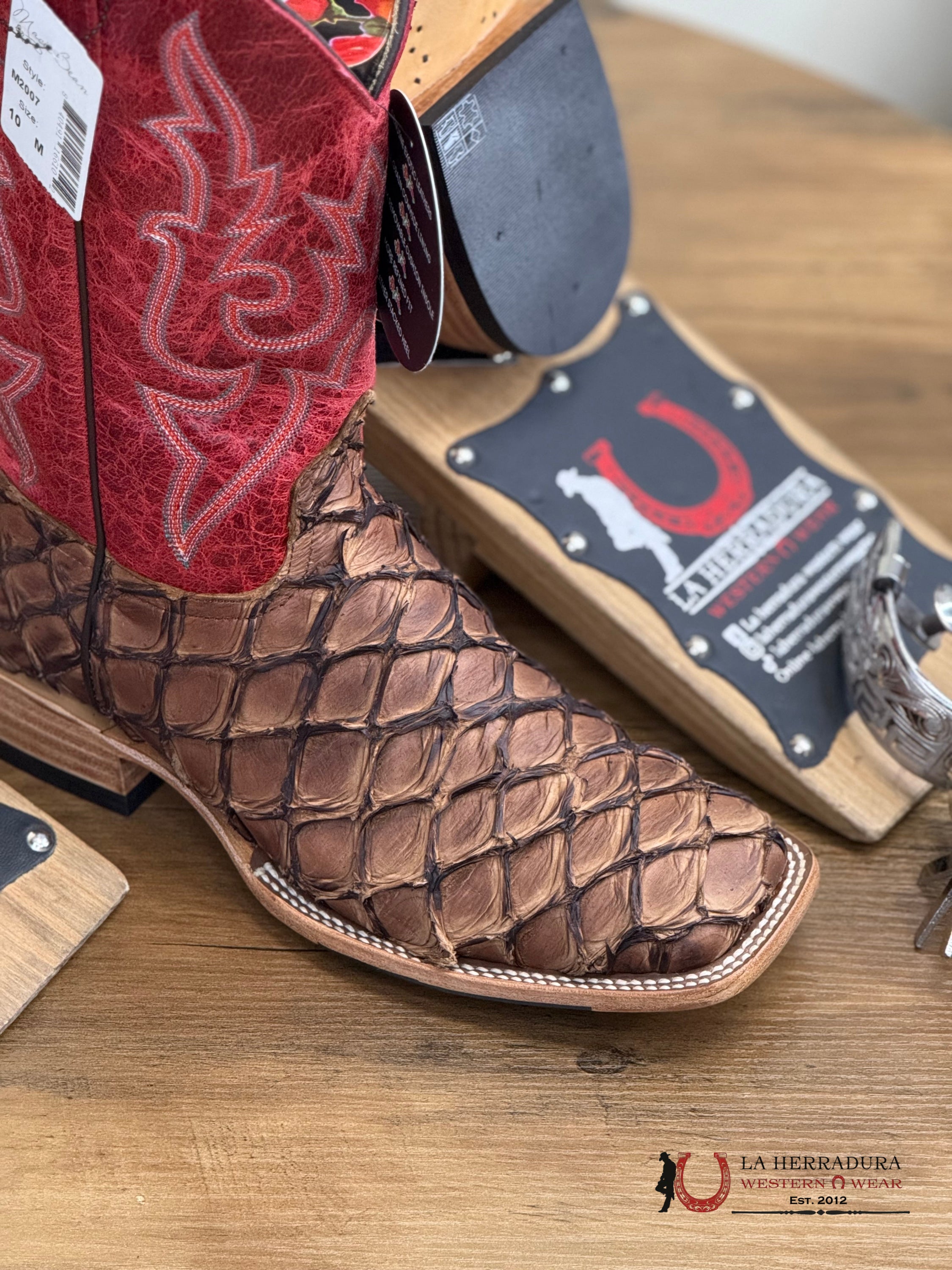 Macie Beans Cigar Matte Big Bass 12” Red Sinsation Botas Mujeres