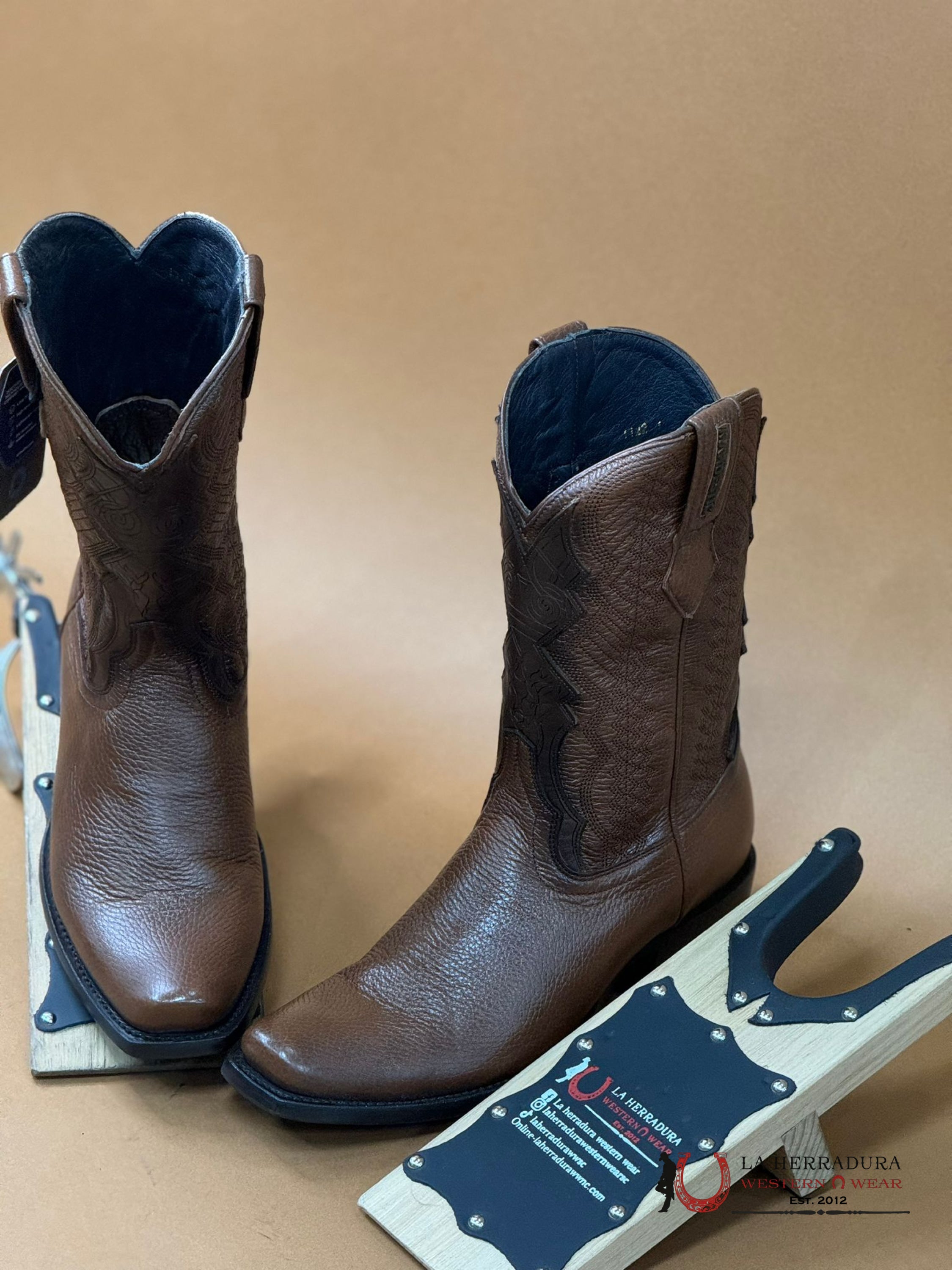 Mahuestic Deer Venado Copper Semi Square Toe Botas Hombres