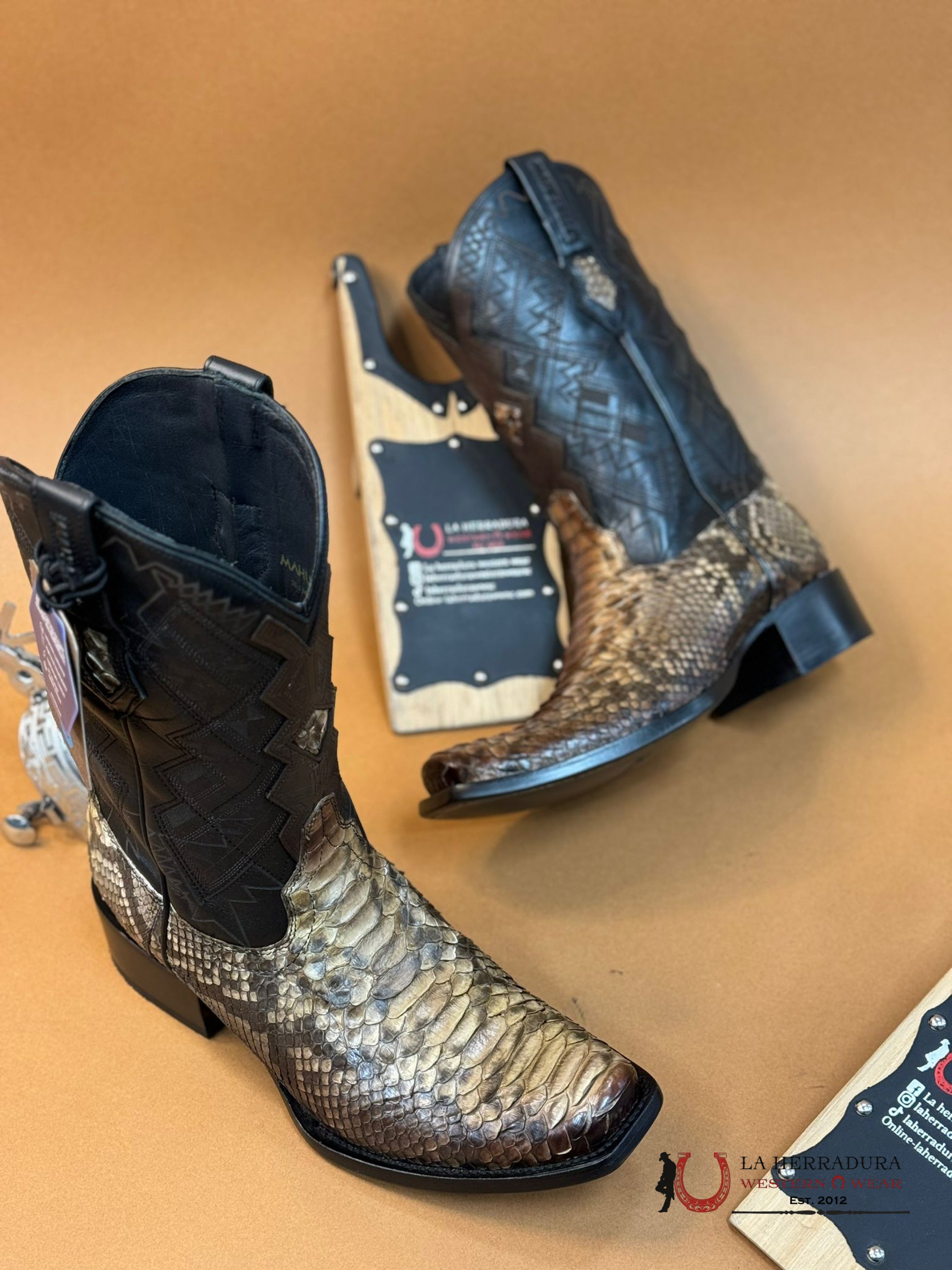 Mahuestic Phyton Arena Semi Square Toe Nae0632 Botas Hombres