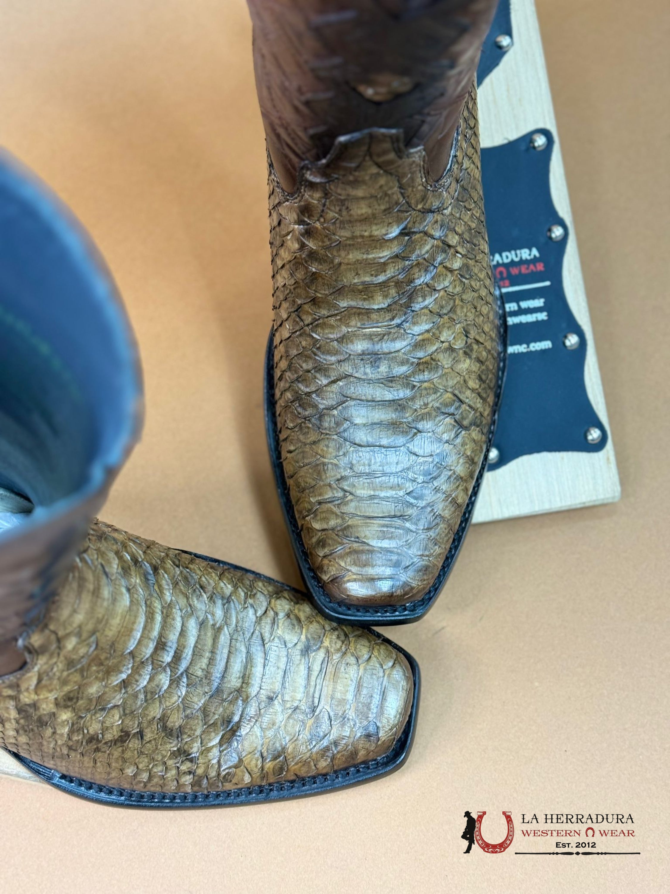 Mahuestic Python Ocre Semi Square Toe Nae0633 Botas Hombres