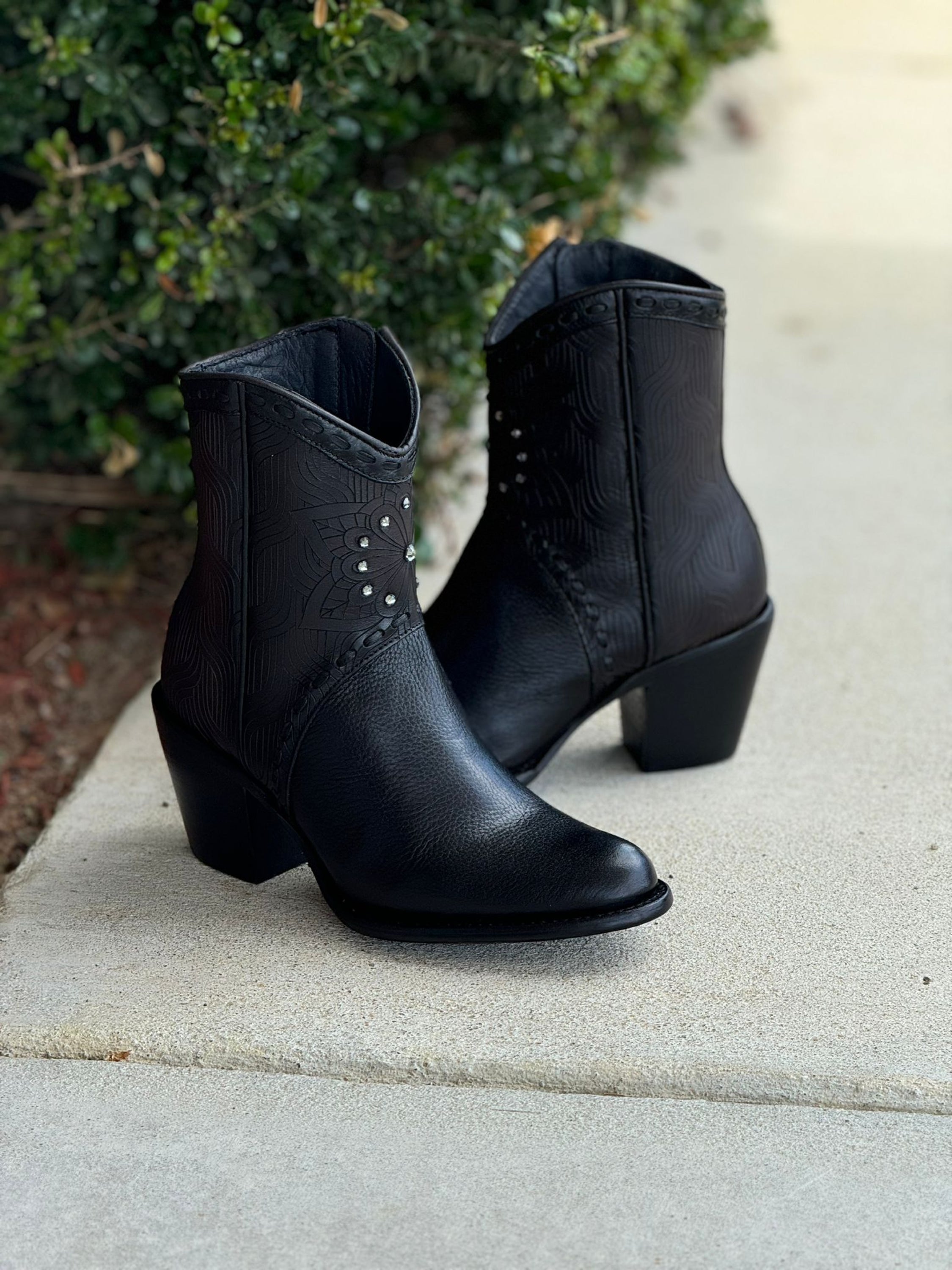 Mahuestic Women Res Black Short Boot Botas Mujeres