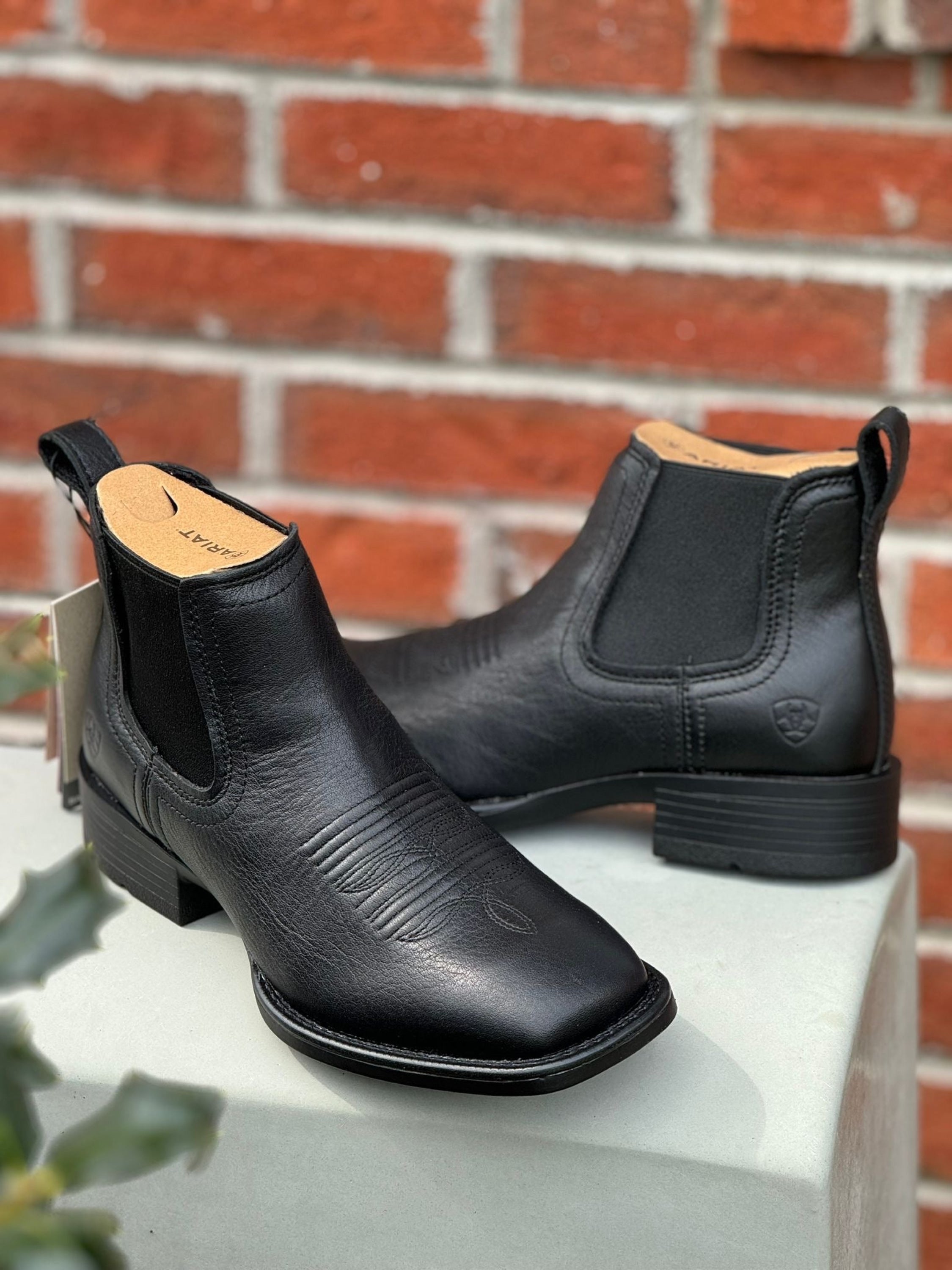 Men’s Ariat Sport Booker Ultra Black Short Boot Botas Hombres