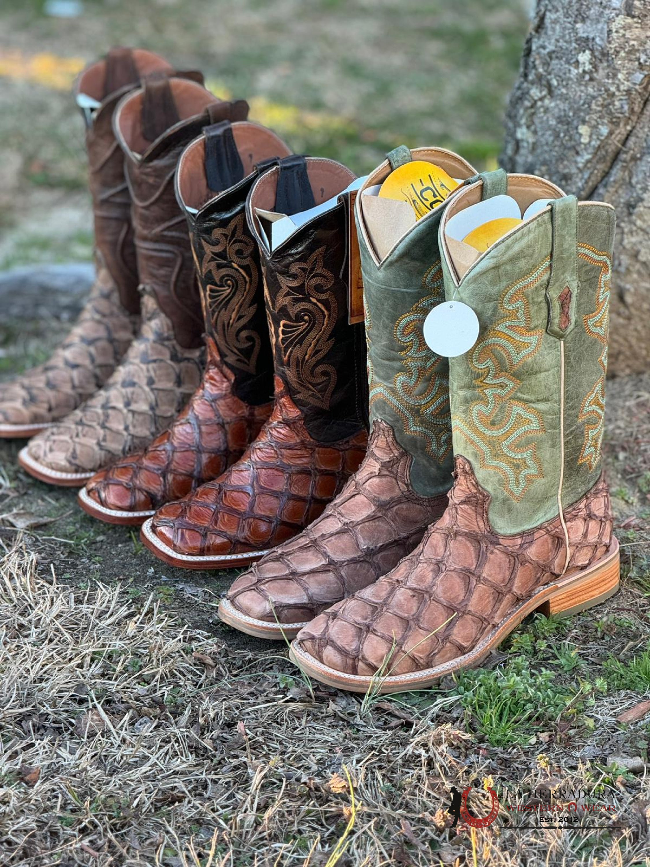 Mens Corral Brown / Turquoise Green Top Fish Embroidery Botas Hombres