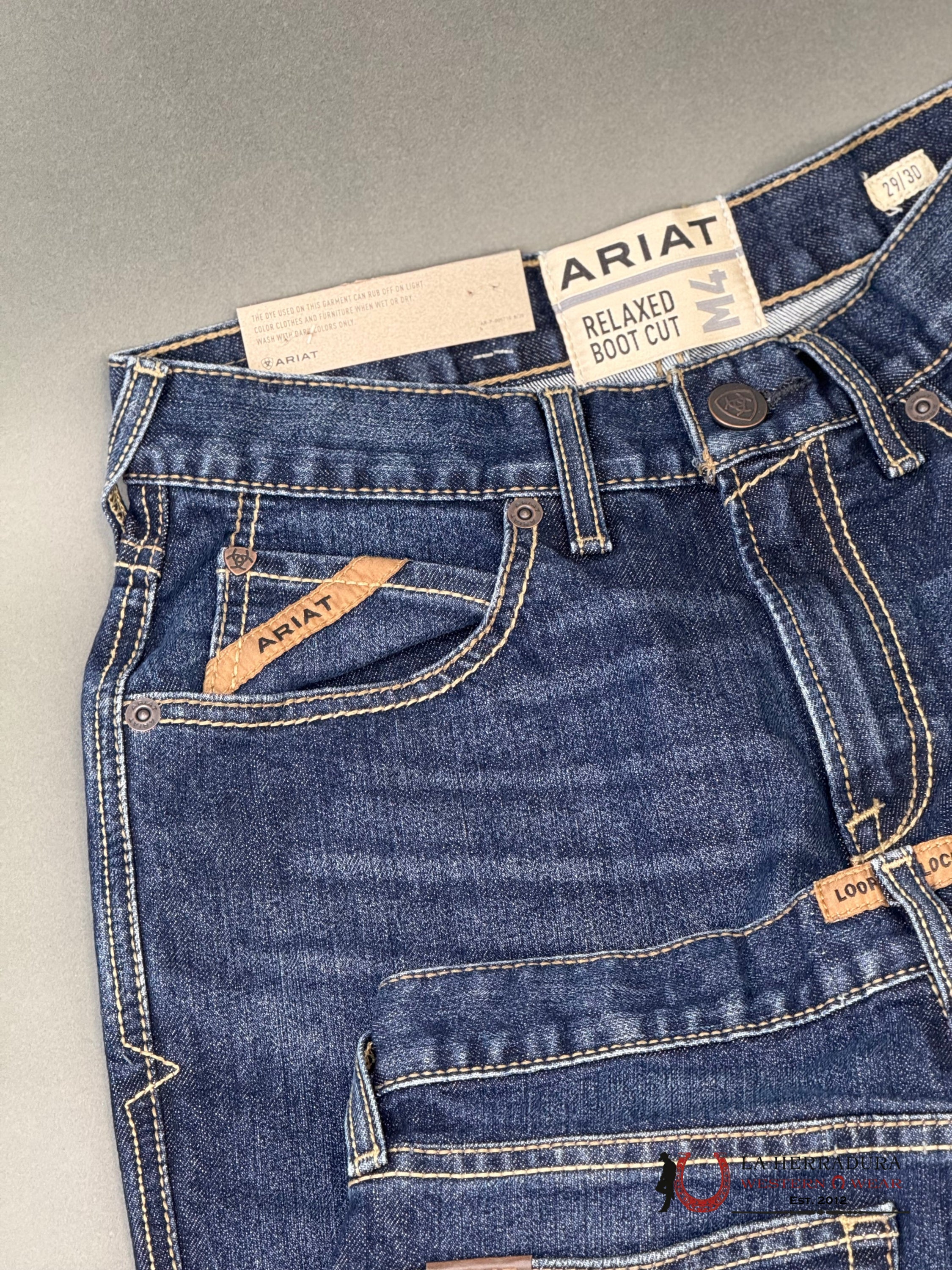 MENS M4 ARIAT HAMPTON RELAXED BOOT CUT JEANS 1400 ARIAT JEANS