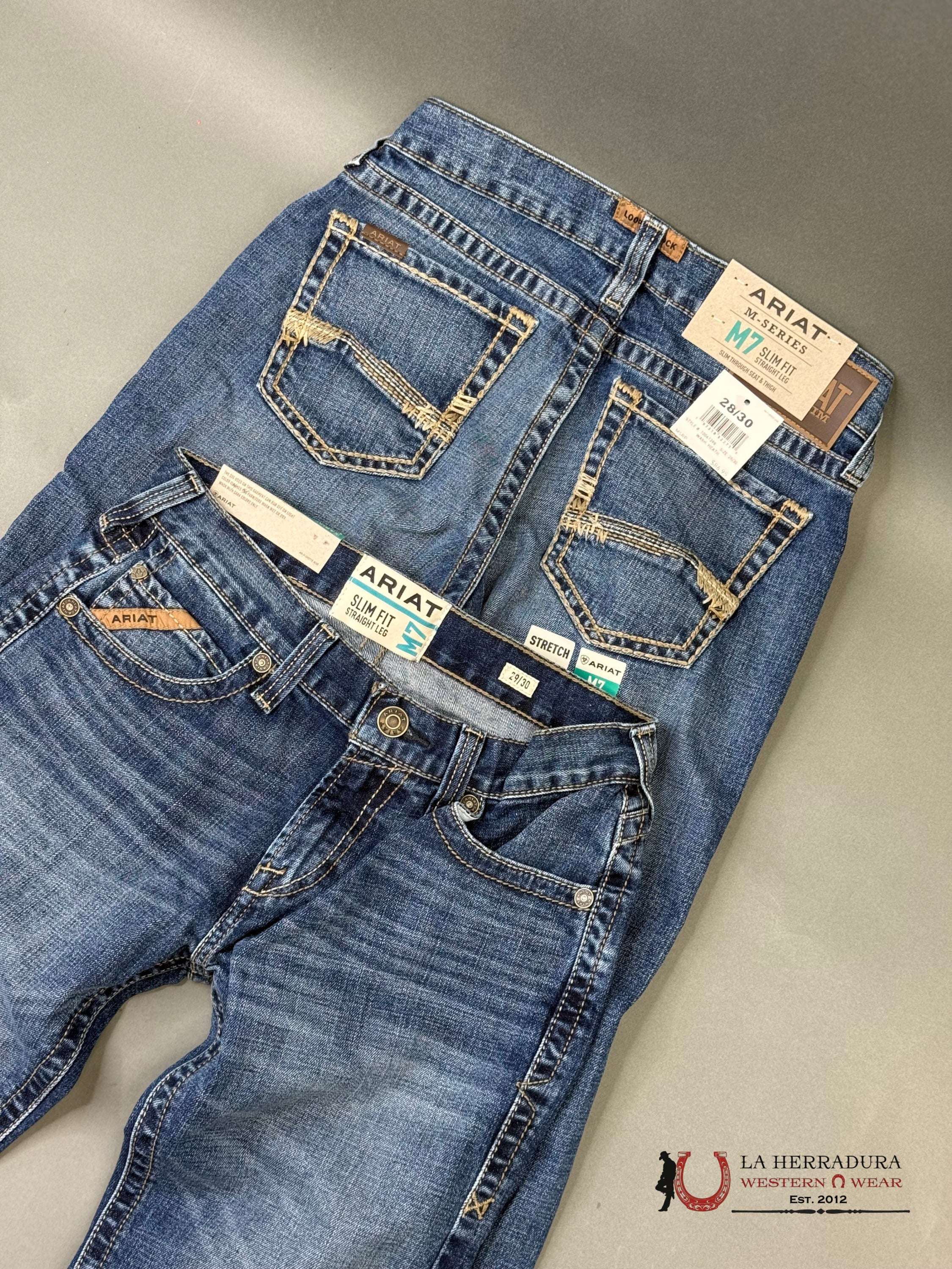 MENS M7 ARIAT WASH HEATH SLIM FIT STRAIGHT LEG BOOT CUT JEANS 1398 ARIAT JEANS