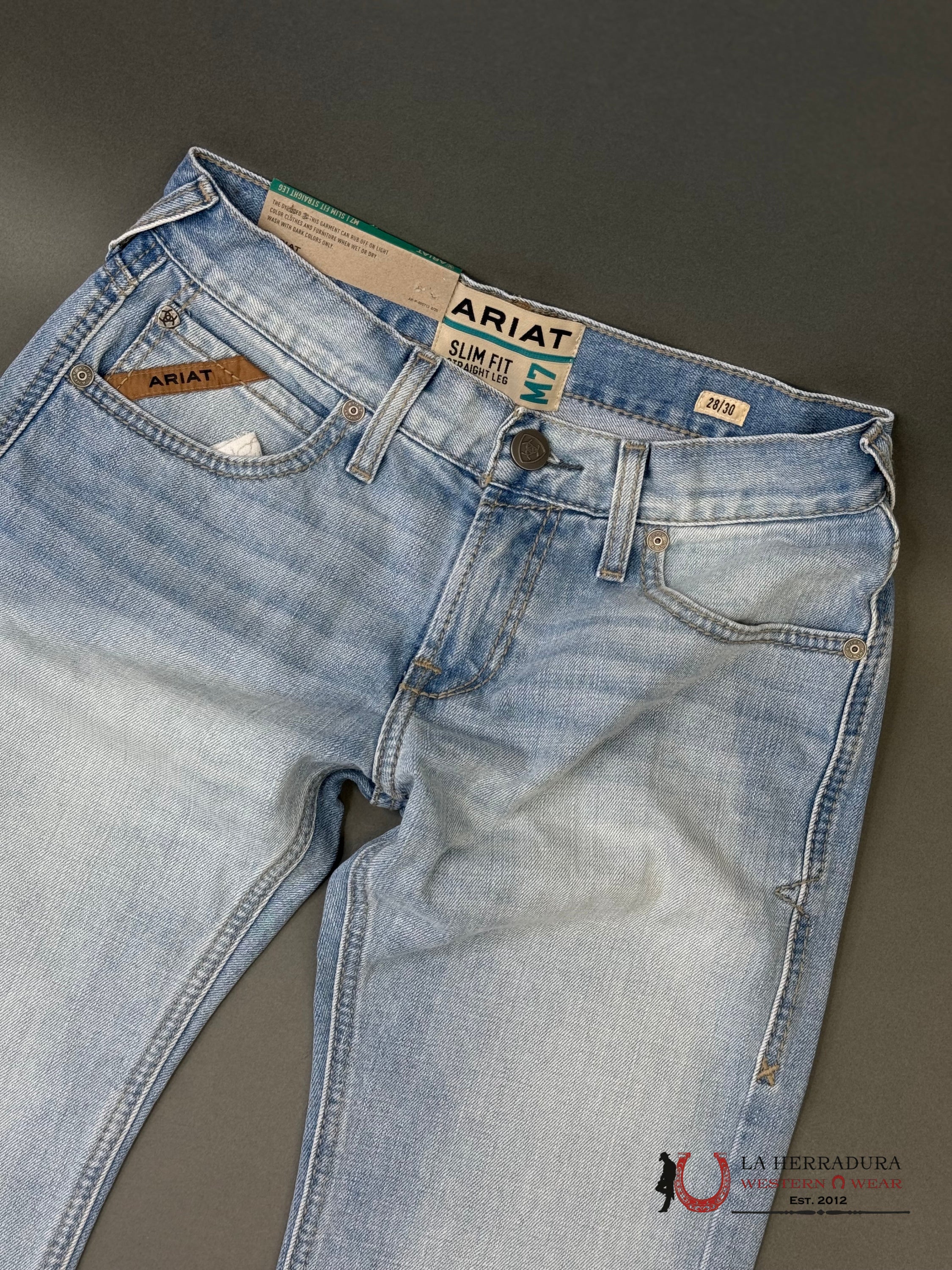 MENS M7 ARIAT WASH LELAND SLIM BOOT CUT JEANS 1402 ARIAT JEANS