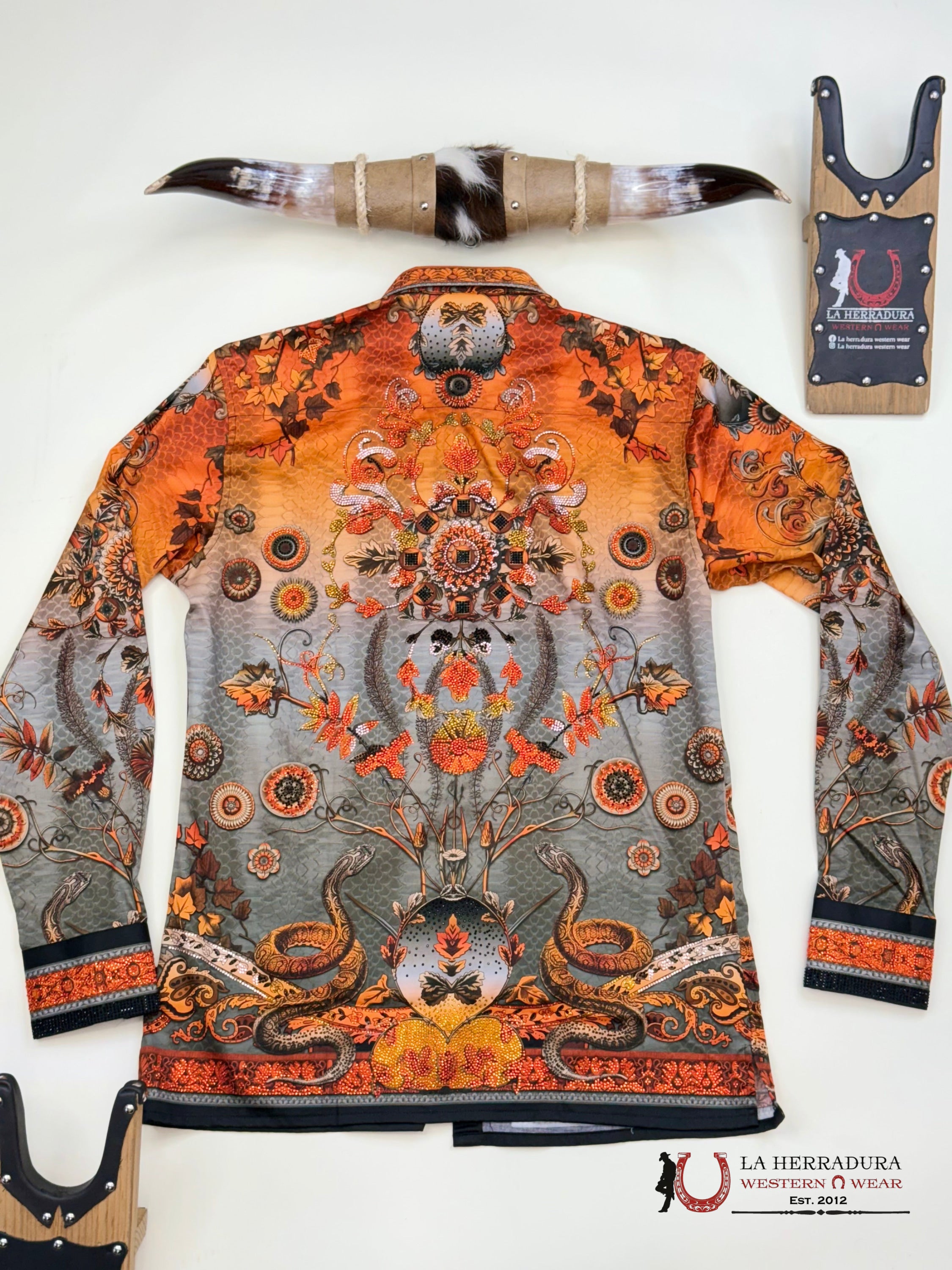 MENS PEDRERIA ORANGE WITH SILVER SNAKE PR408 ROPA HOMBRES