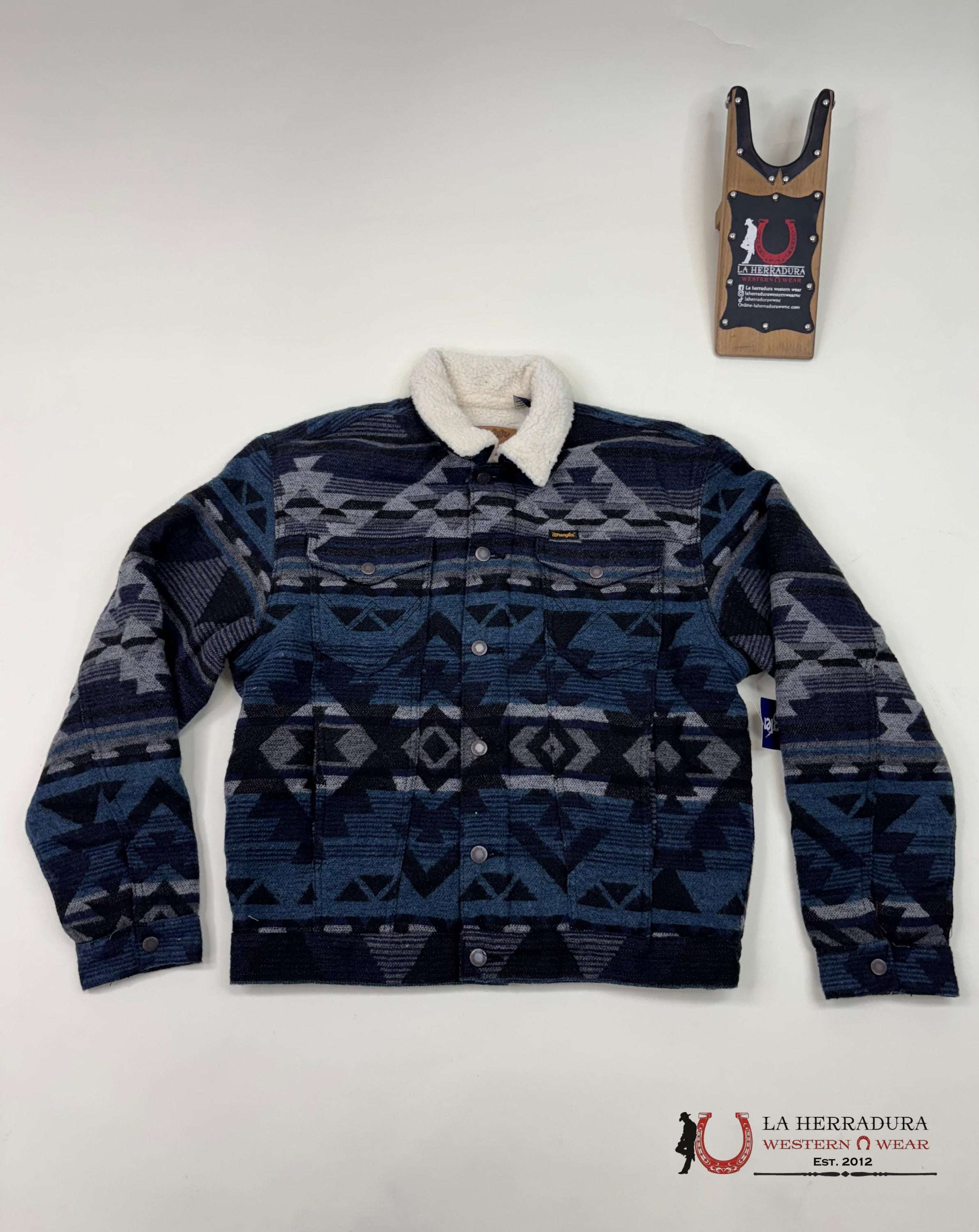 Men’s Wrangler Sherpa Lined Jacquard Print Jacket In Navy Waters Ropa Hombres
