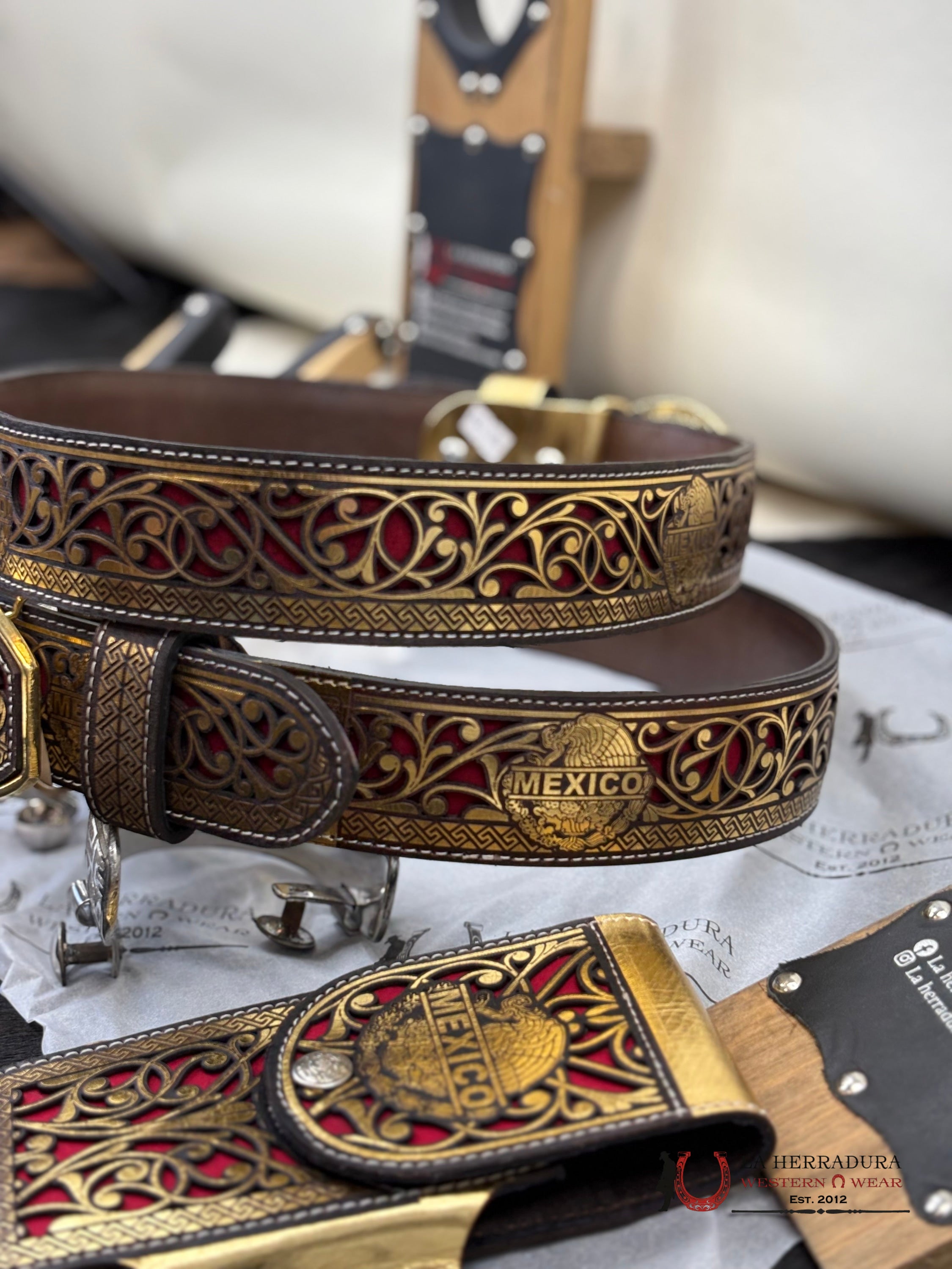 Mexico 2 Inc Belt Gold With Red Cinturones Hombres