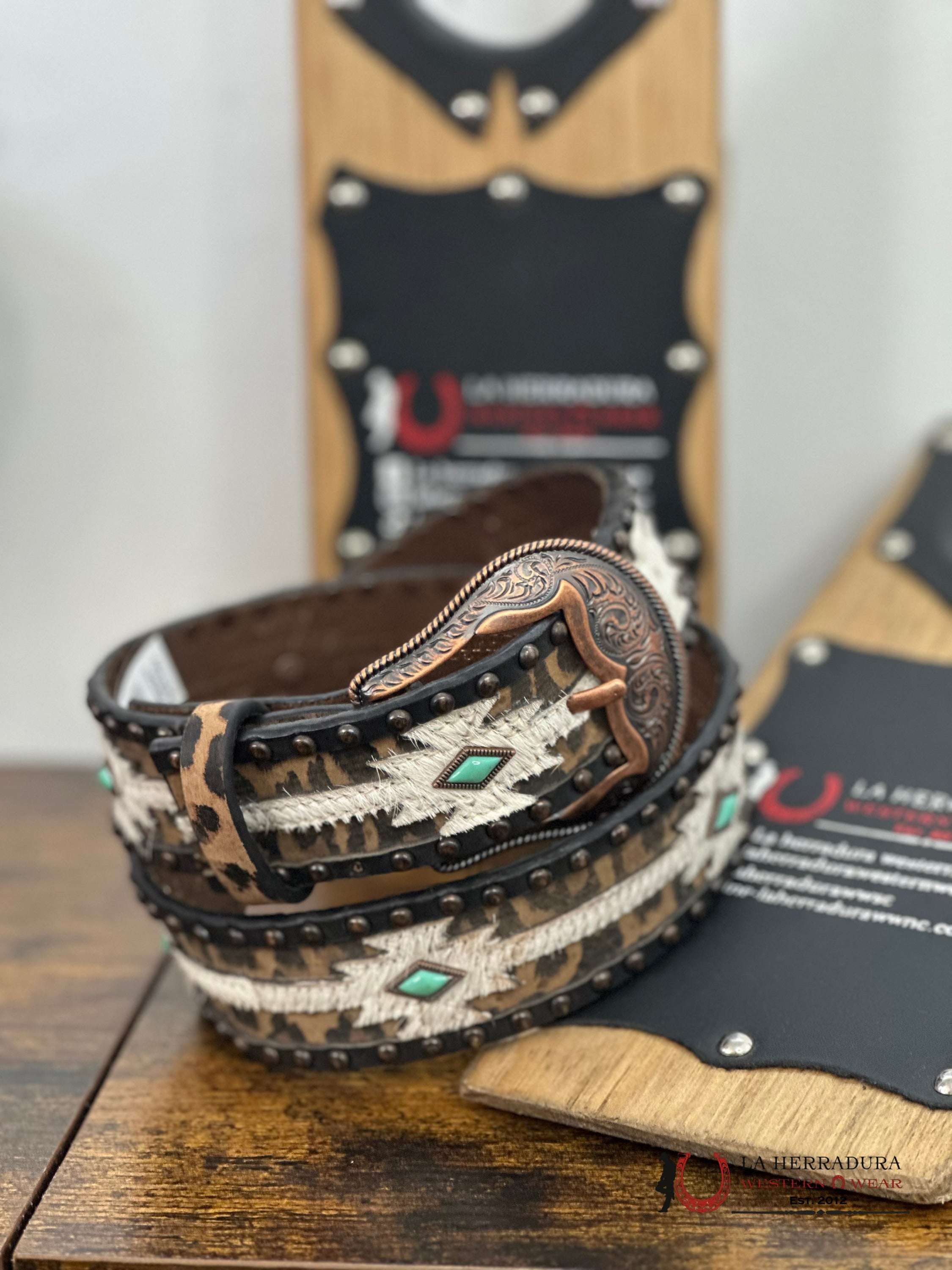 Nocona Cheetah Turq Belt Cinturones Mujeres