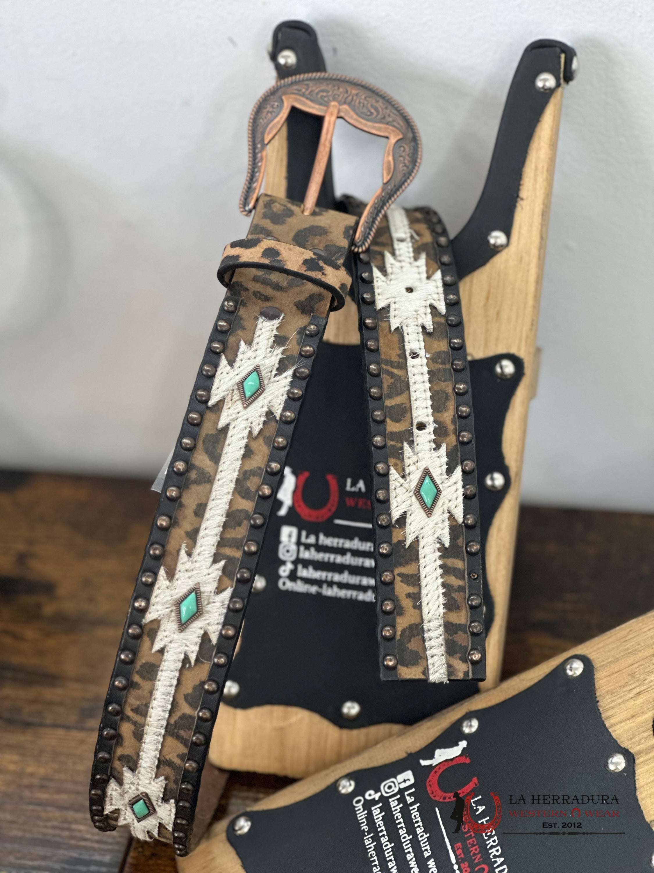 Nocona Cheetah Turq Belt Cinturones Mujeres