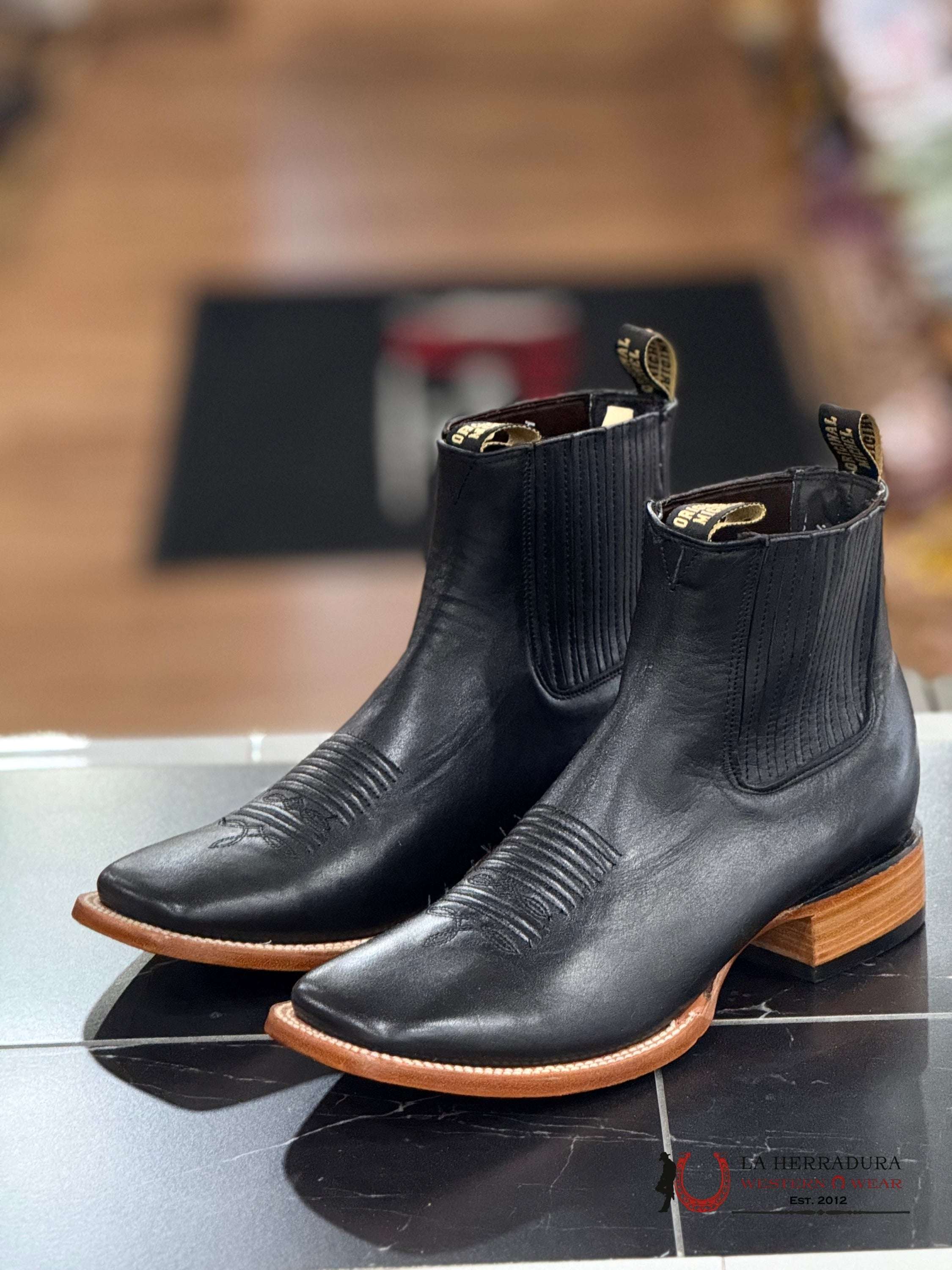 ORIGINAL MICHEL BOSTON BLACK SHORT BOOT SQ. TOE -582B4705 BOTAS HOMBRES
