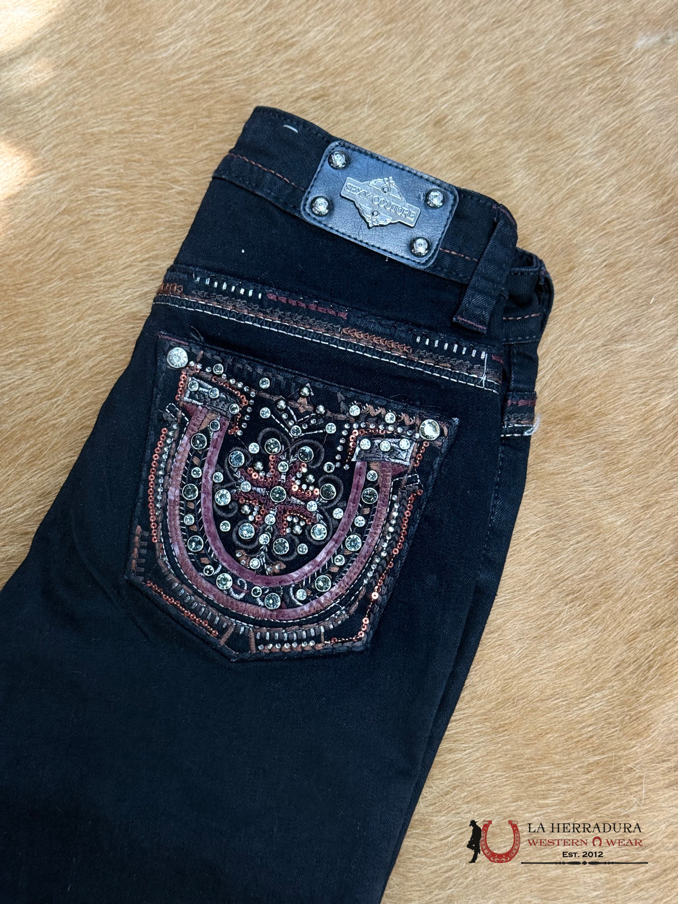 PAOLA SEXY COUTURE JEANS BOOT CUT BLACK & BURGUNDY STITCHING HORSE SHOSE EMBROIDERY S1430-PB ROPA MUJERES