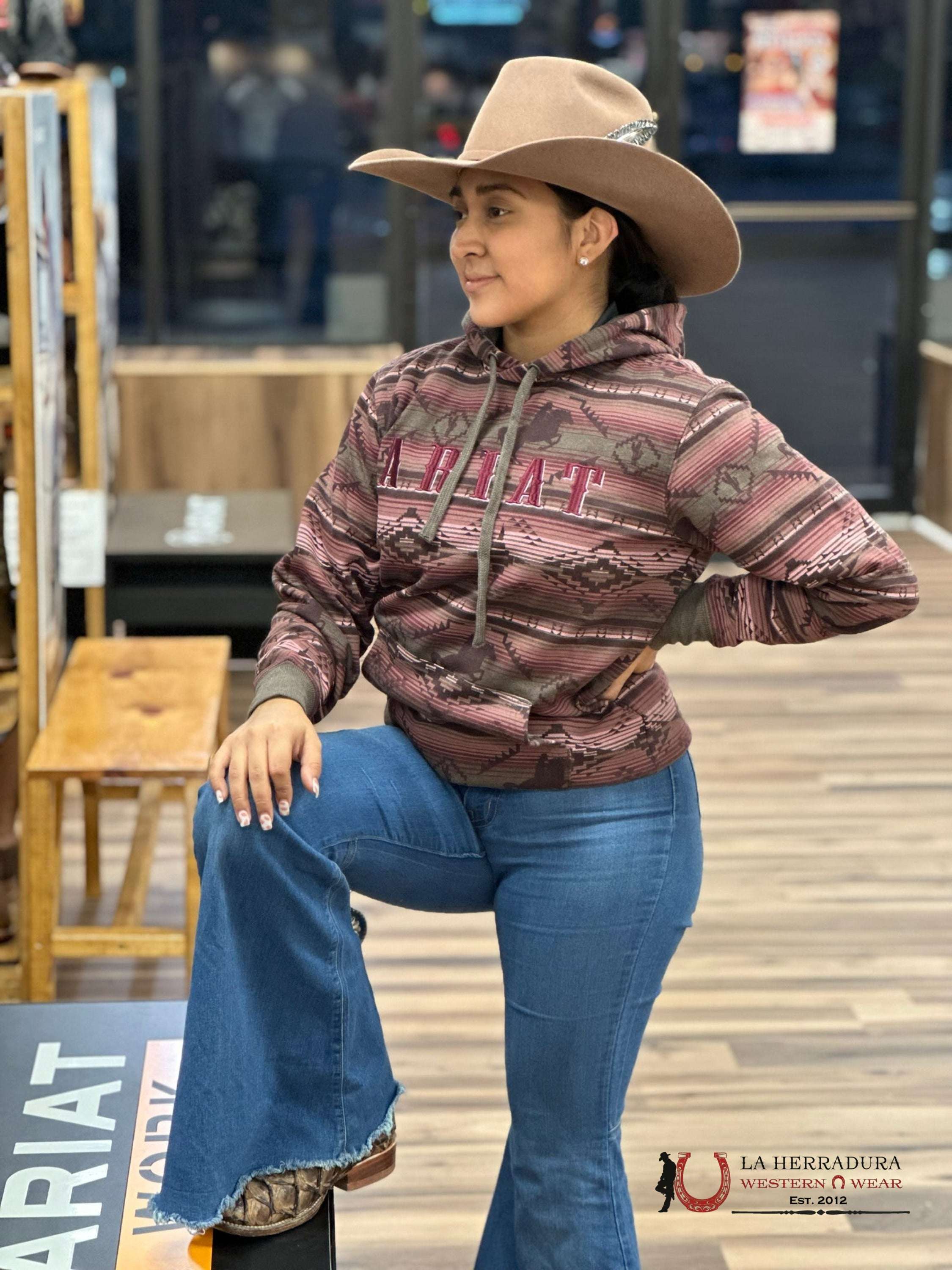 Real Allover Print Hood Old West Serape Ropa Mujeres