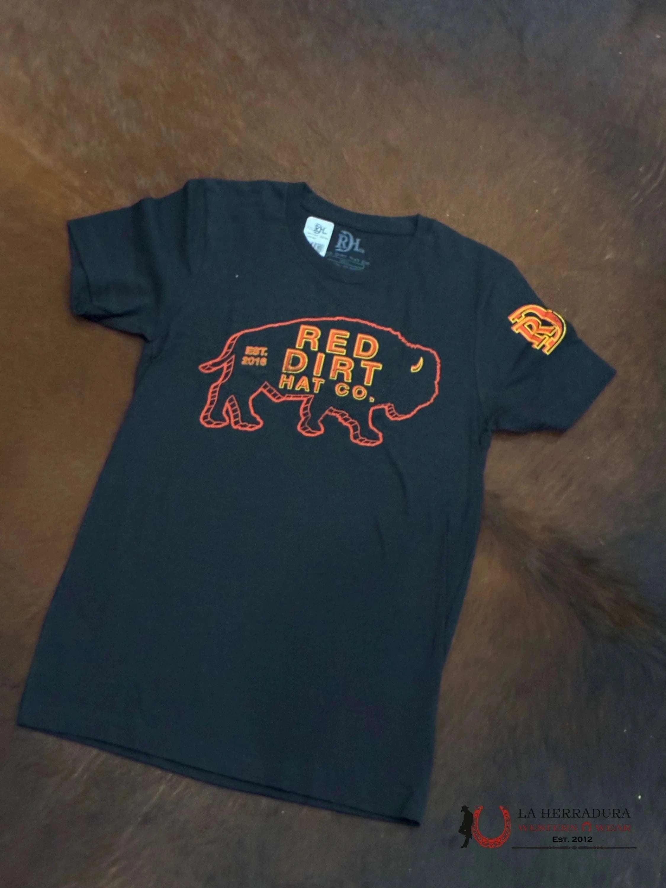 RED DIRT HAT CO. -NEON SIGN TSHIRT ROPA HOMBRES